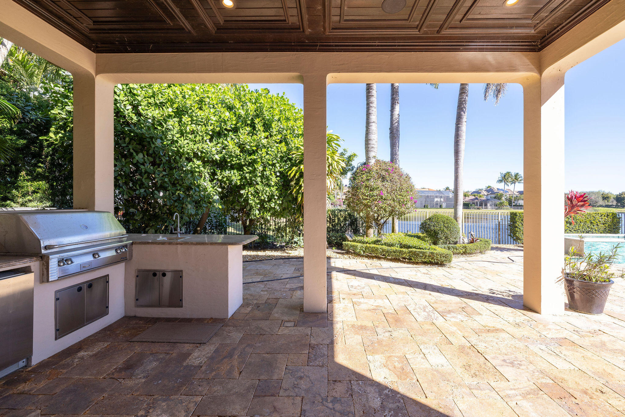 9253 Este Lago Drive