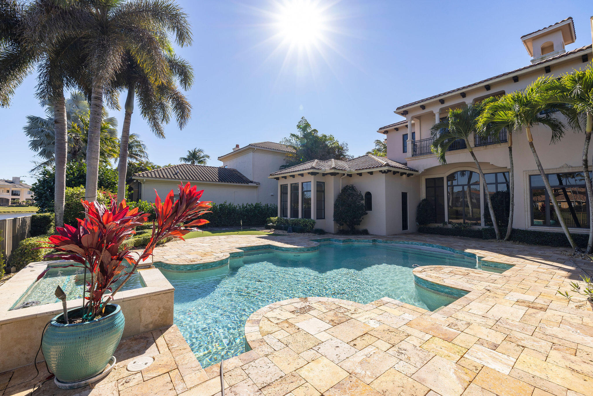 9253 Este Lago Drive