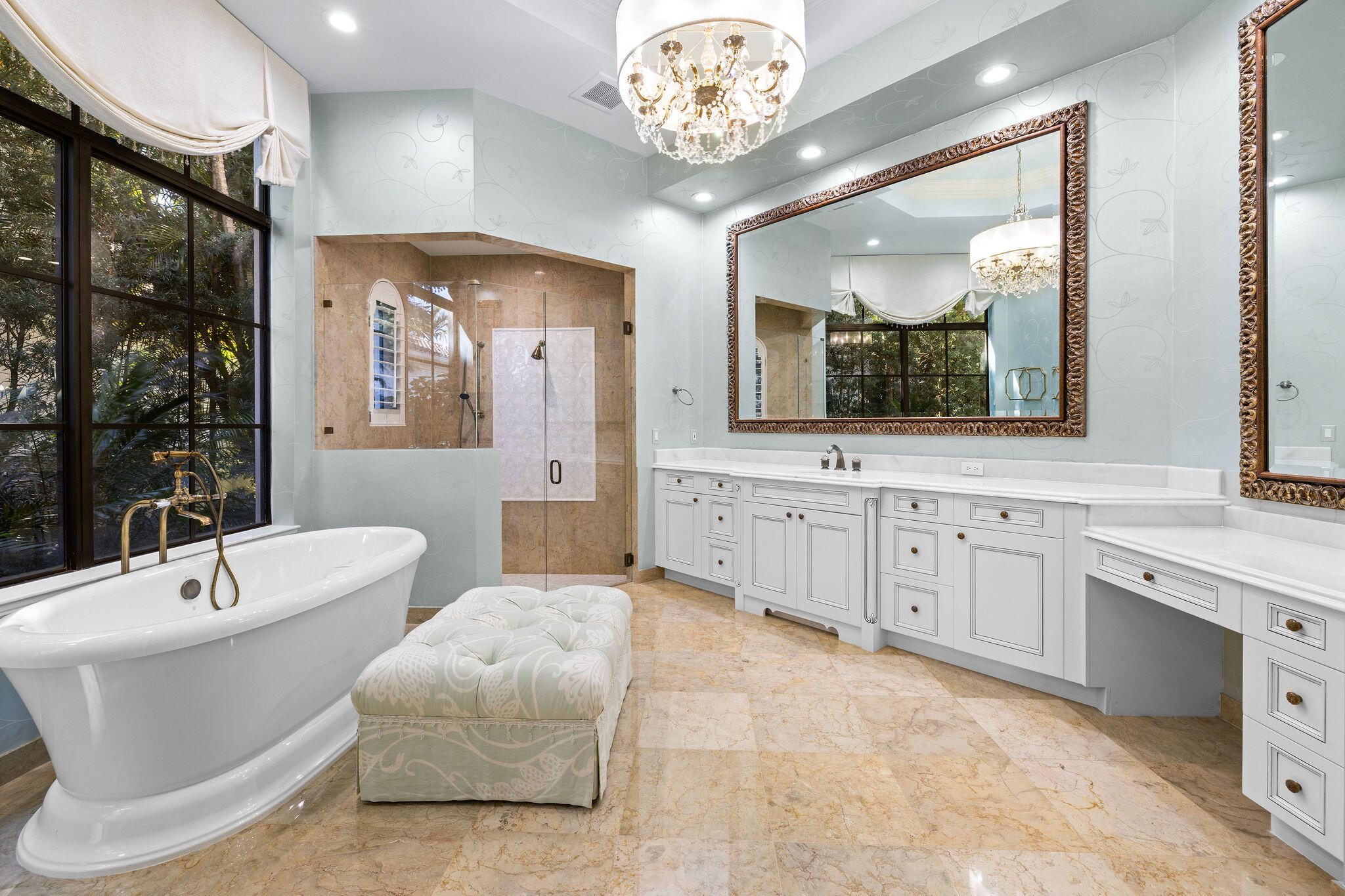 9253 Este Lago Drive