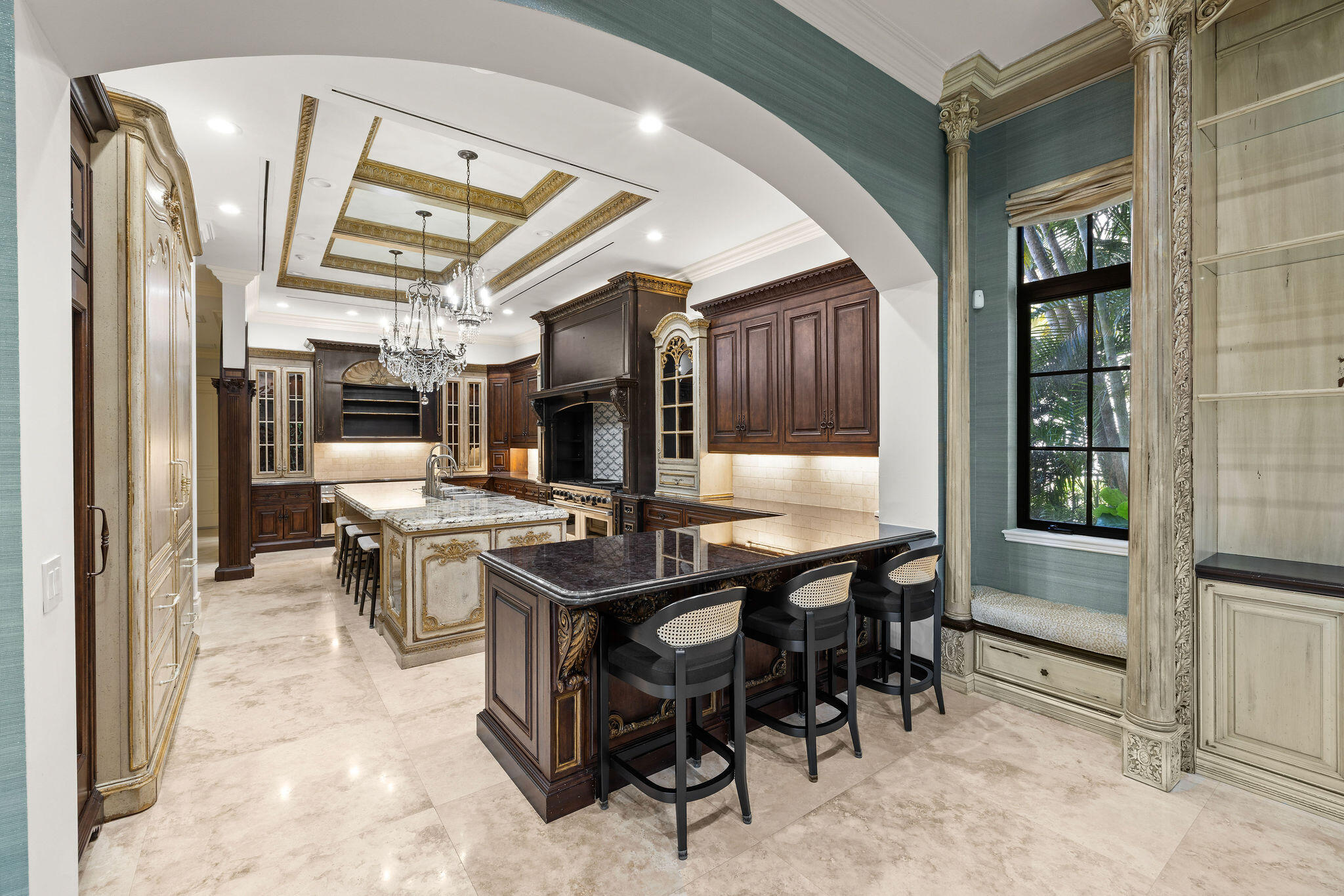 9253 Este Lago Drive