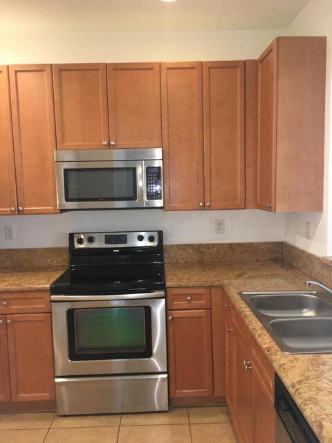 398 Lake Monterey Circle