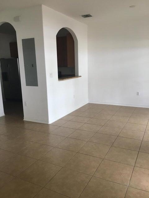 398 Lake Monterey Circle