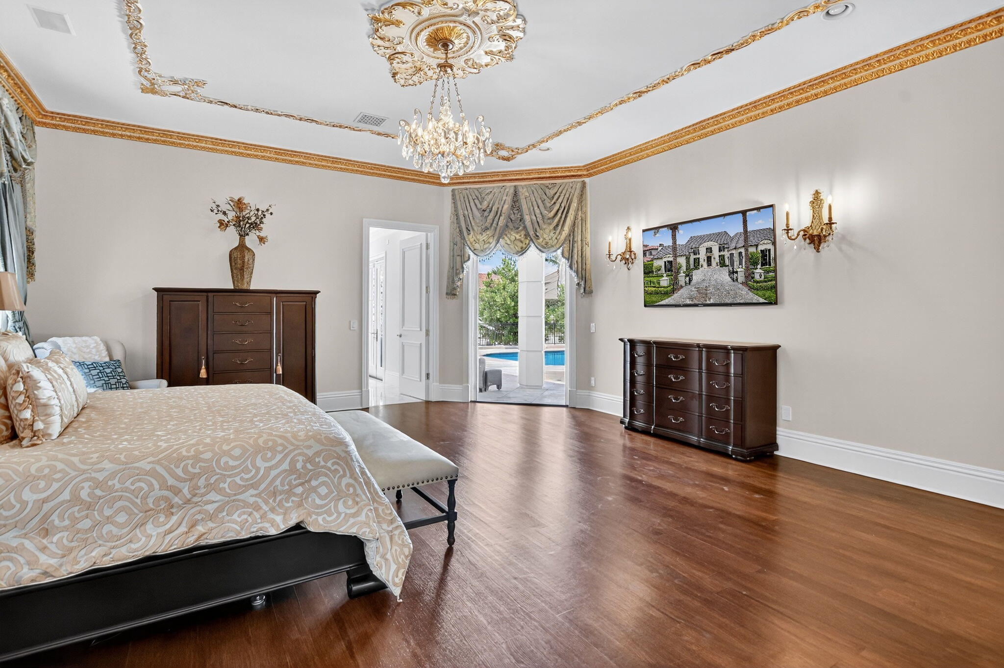 377 E Coconut Palm Road