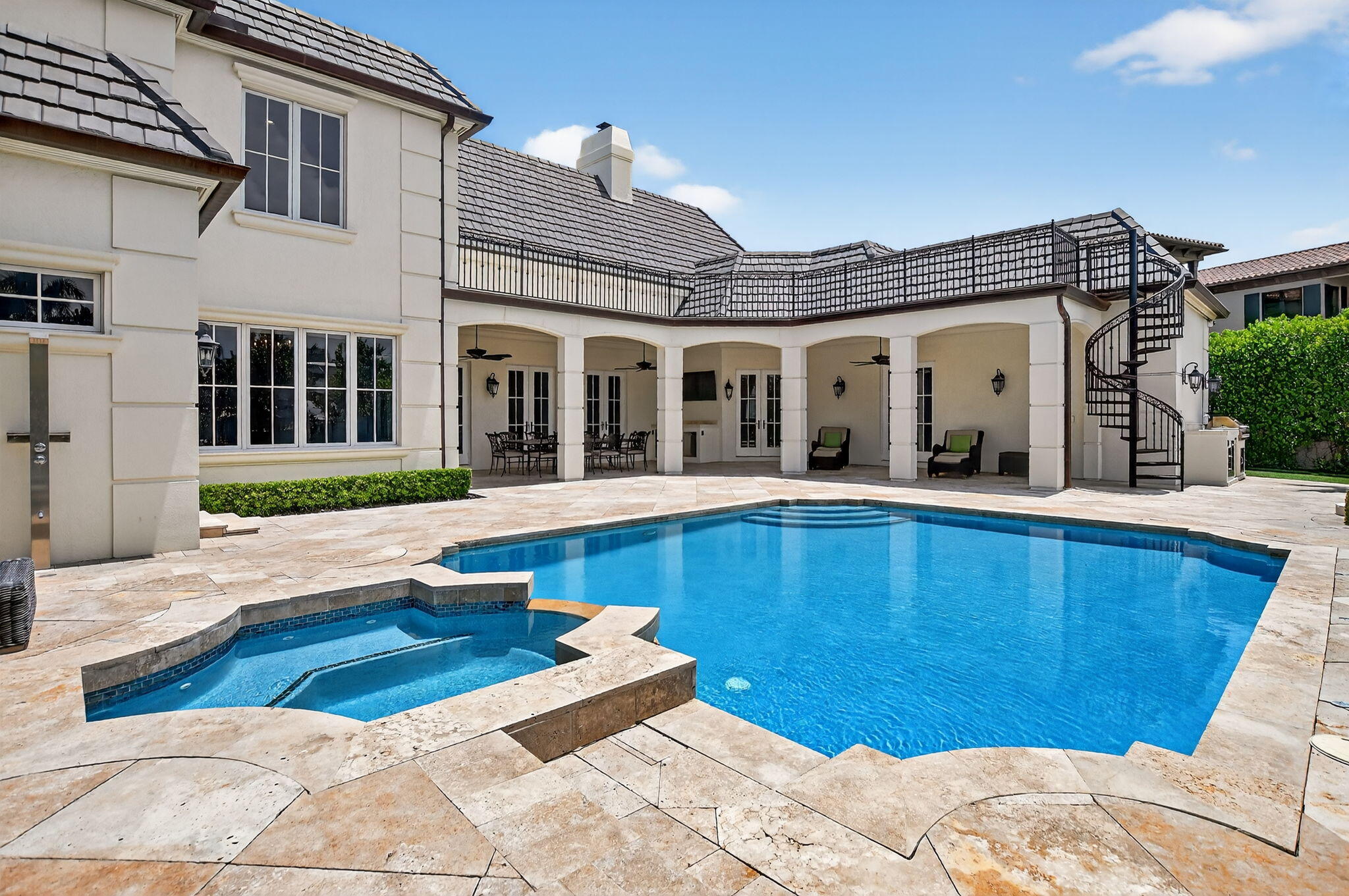 377 E Coconut Palm Road