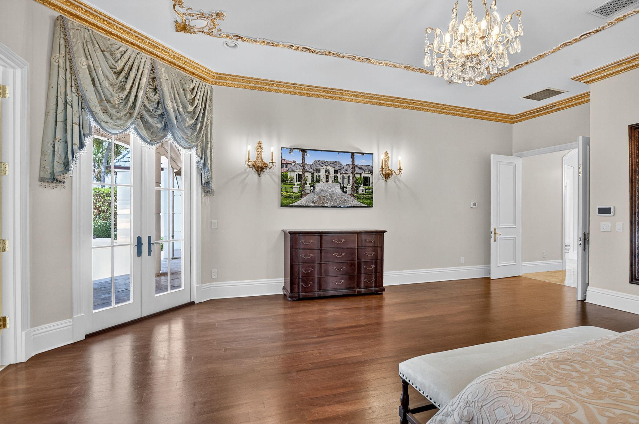 377 E Coconut Palm Road