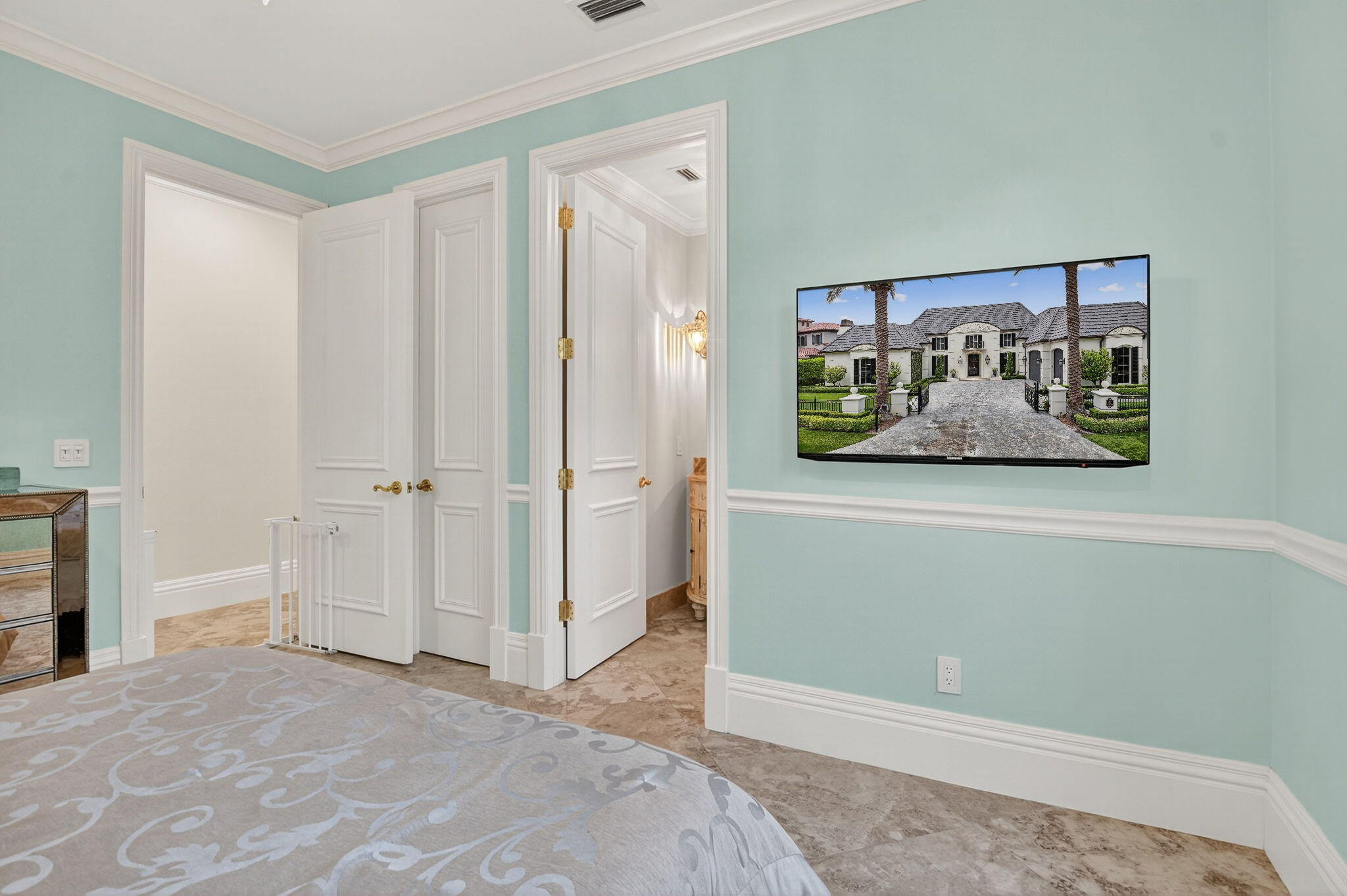 377 E Coconut Palm Road