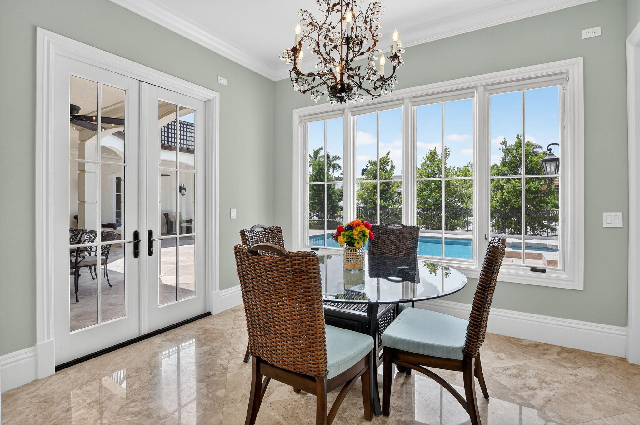 377 E Coconut Palm Road