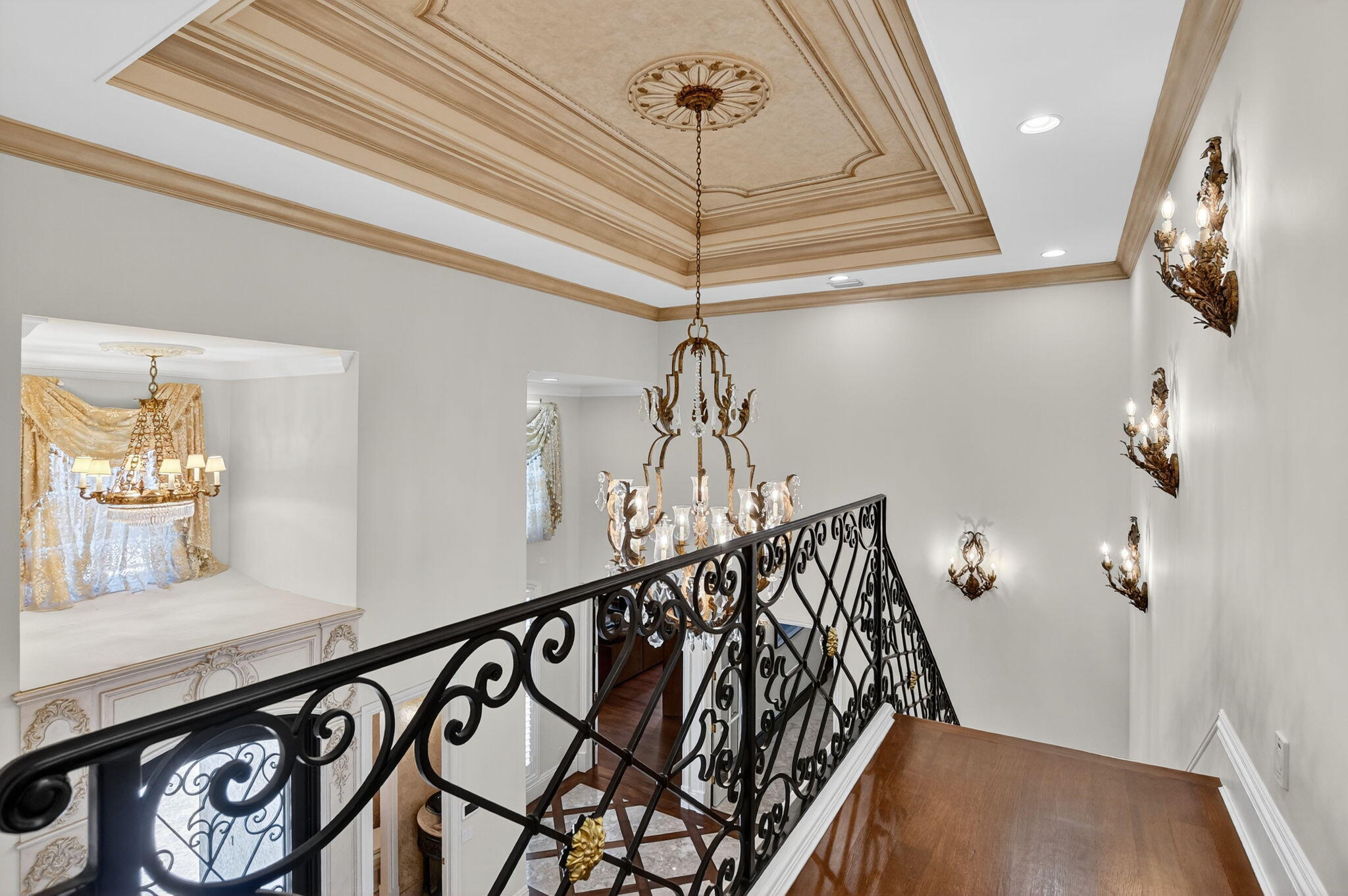 377 E Coconut Palm Road