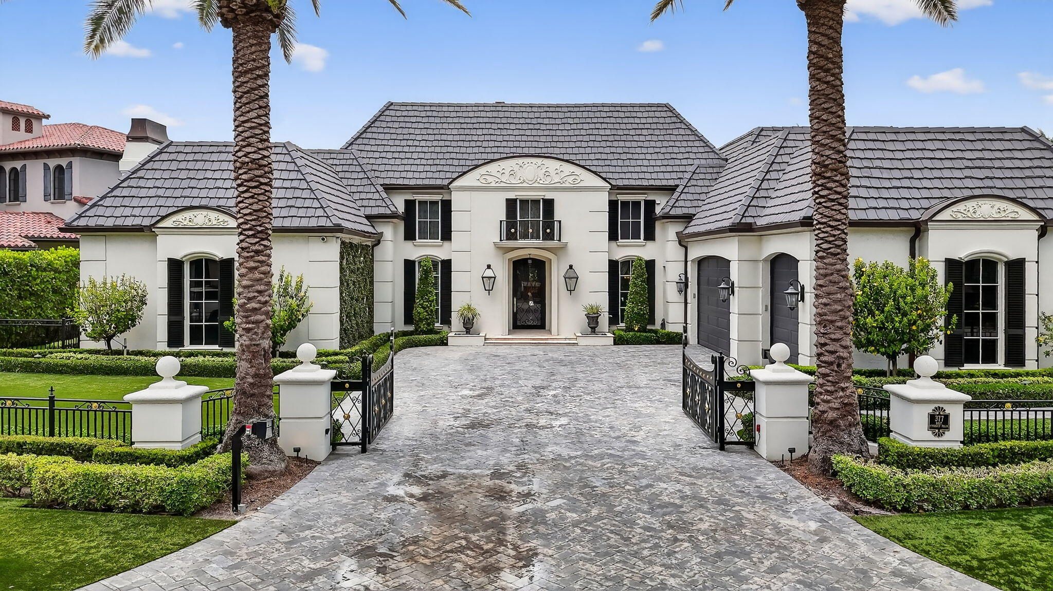 377 E Coconut Palm Road