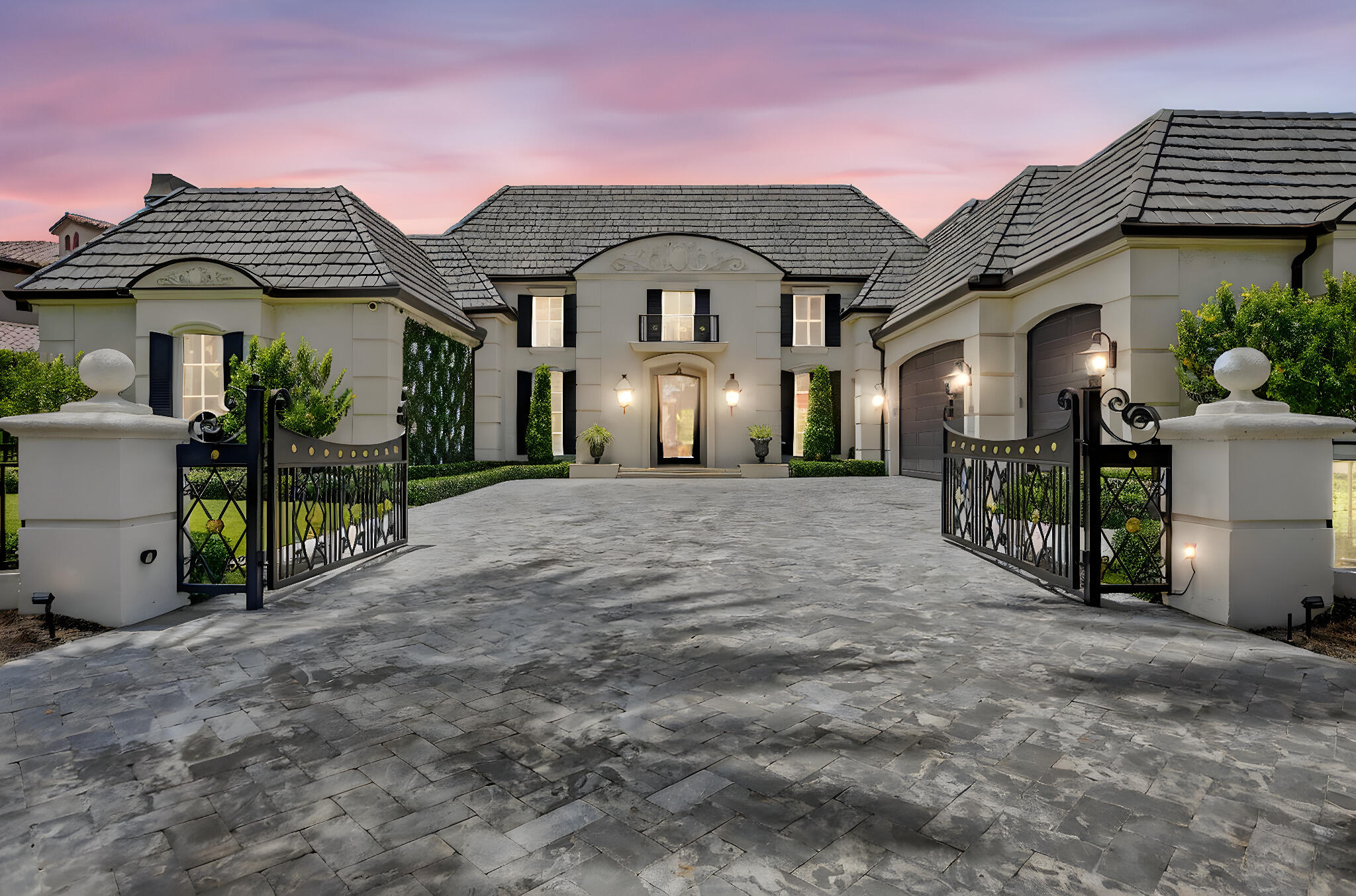 377 E Coconut Palm Road