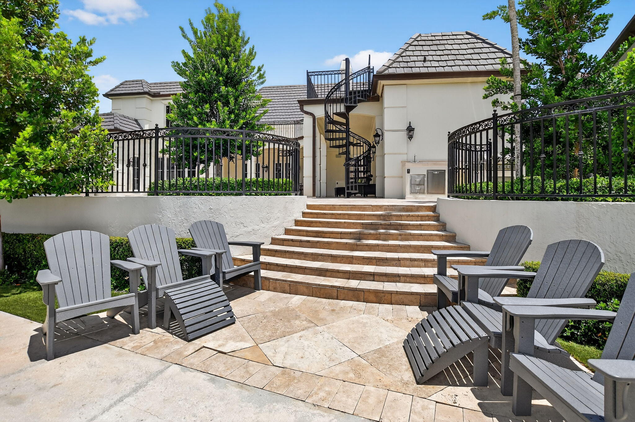 377 E Coconut Palm Road