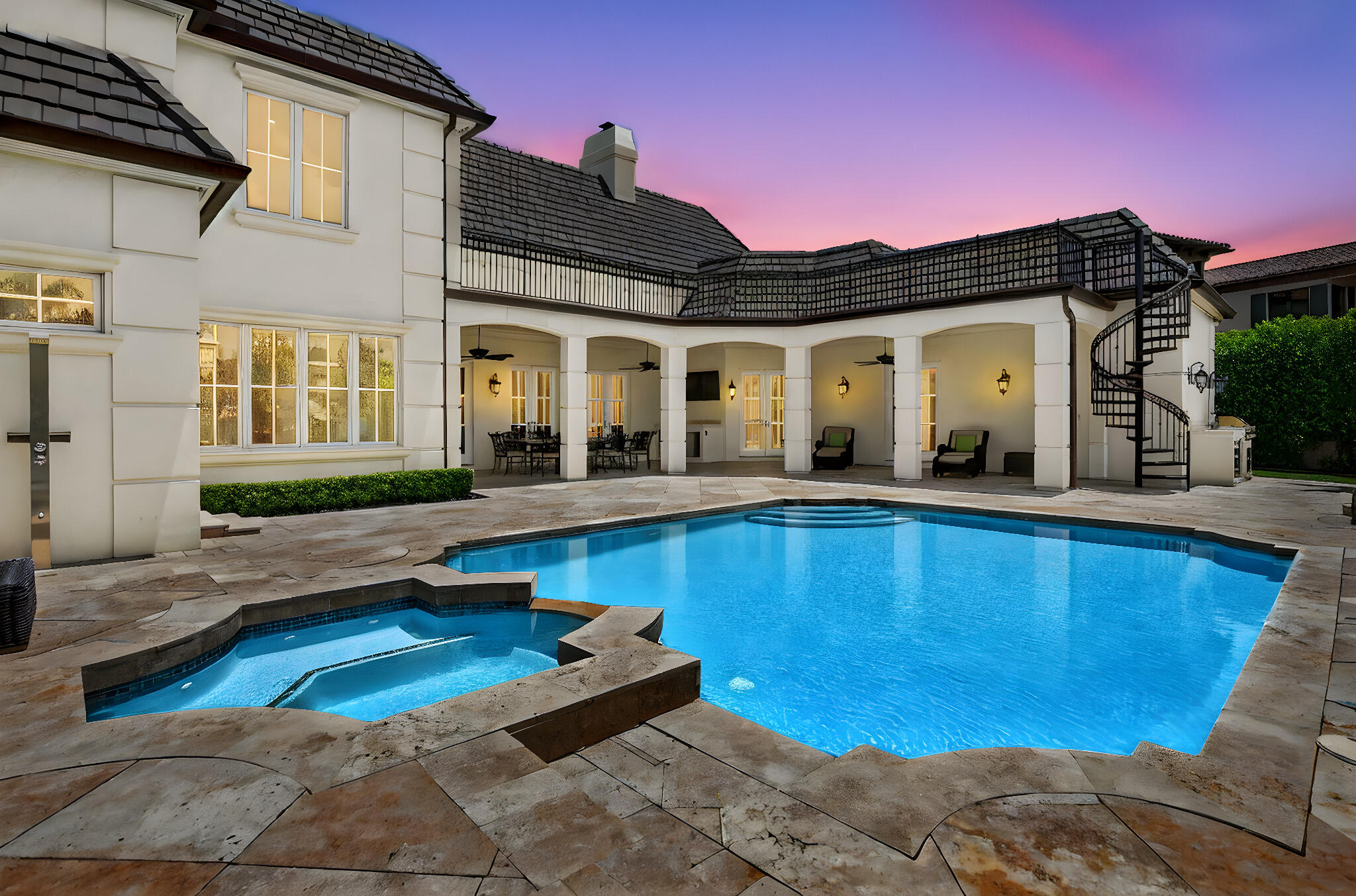 377 E Coconut Palm Road