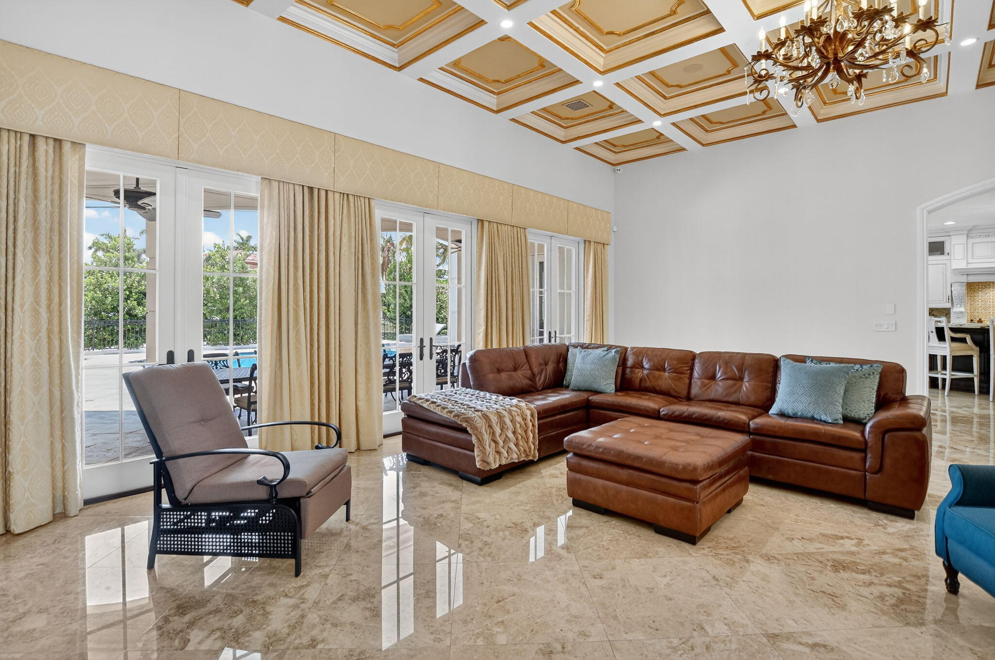 377 E Coconut Palm Road