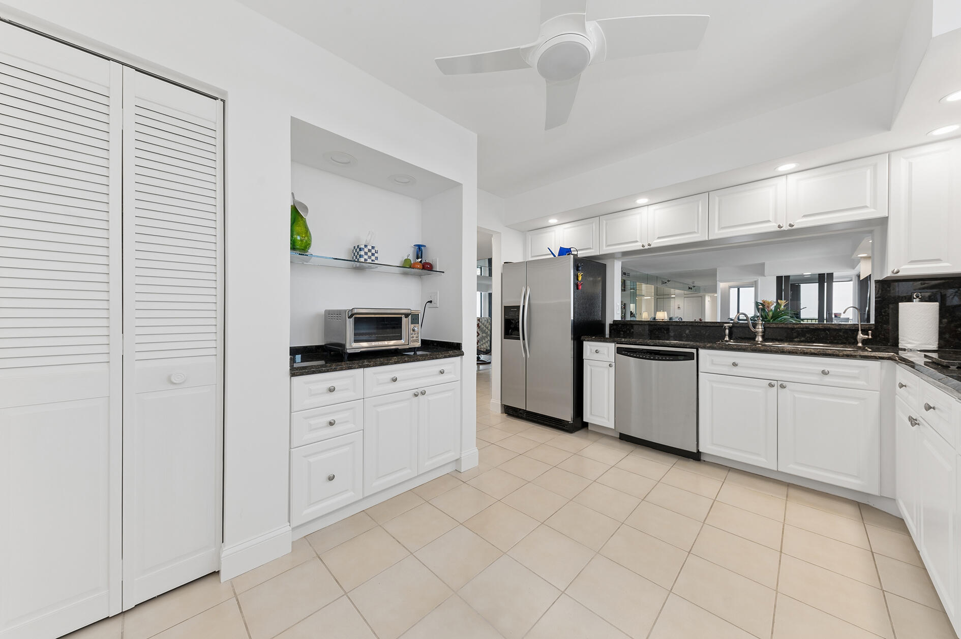 3420 S Ocean Boulevard 9t