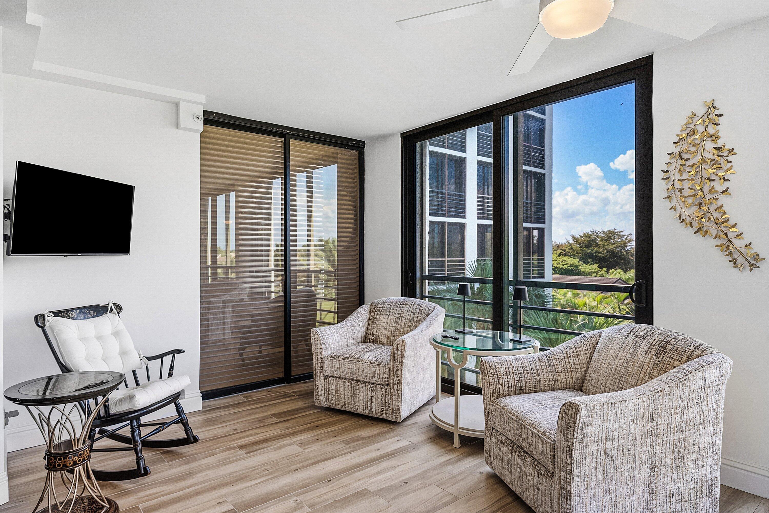 7575 Imperial Drive 501