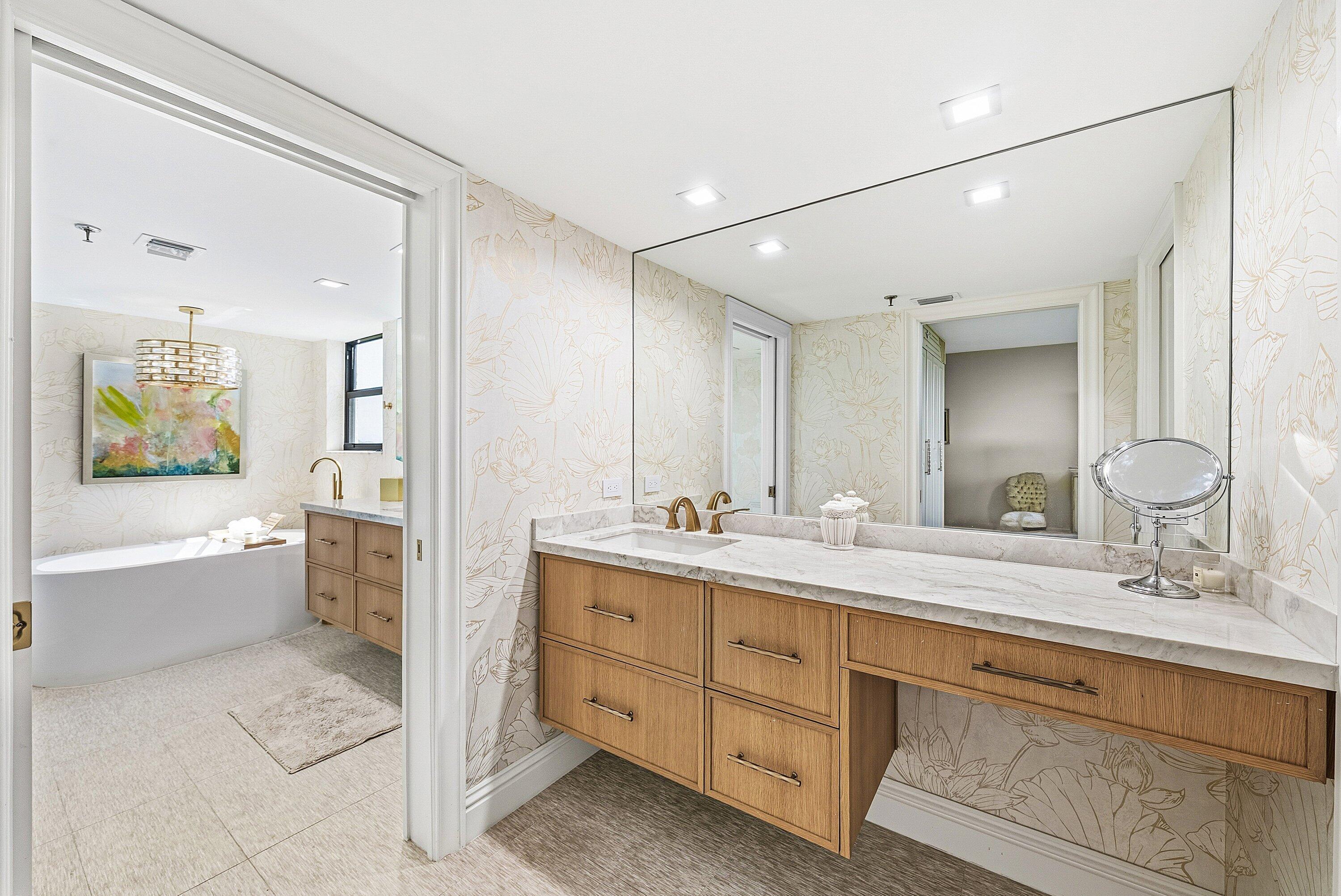 7575 Imperial Drive 501