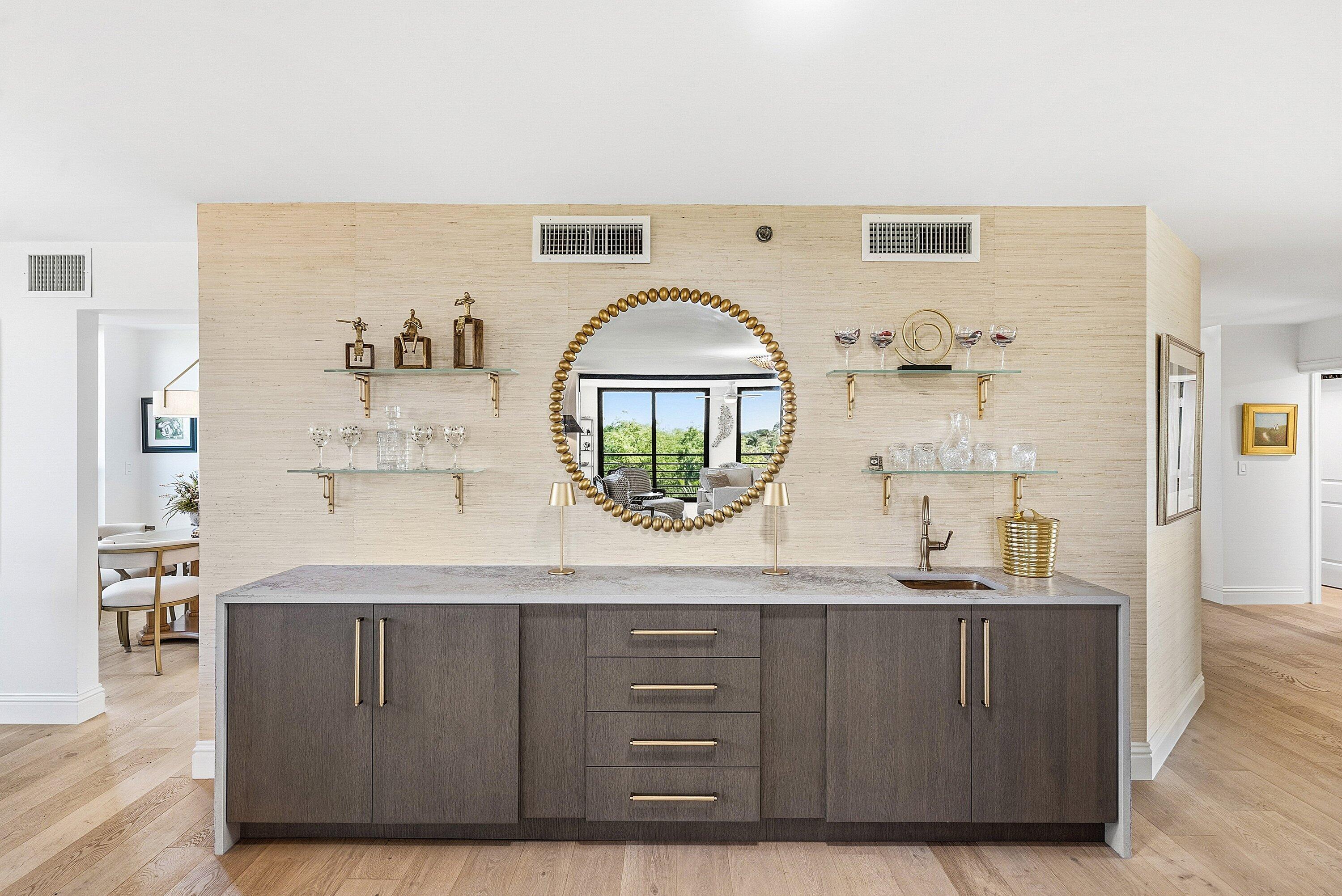 7575 Imperial Drive 501