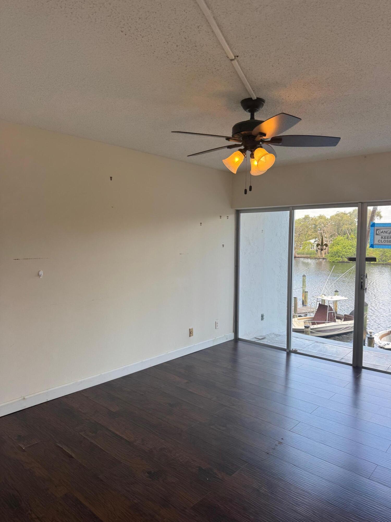 1319 E Hillsboro Boulevard 208
