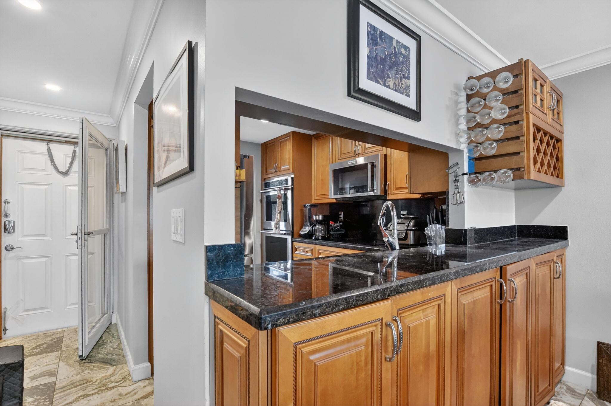 1319 E Hillsboro Boulevard 208