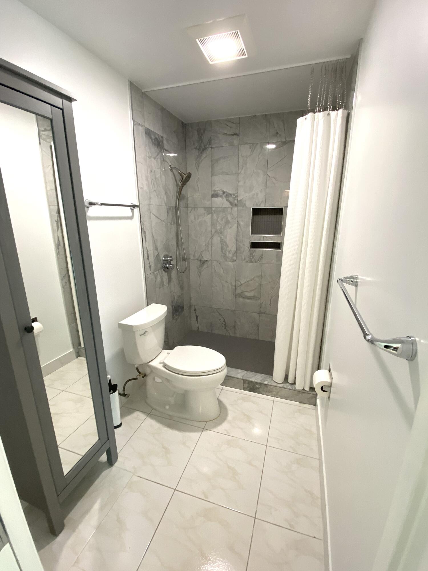 1110 Cactus Terrace D