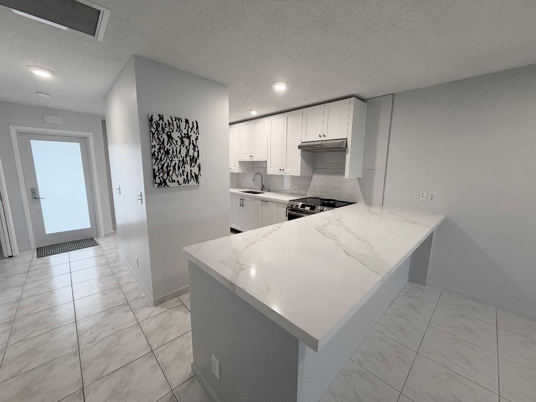 1110 Cactus Terrace D