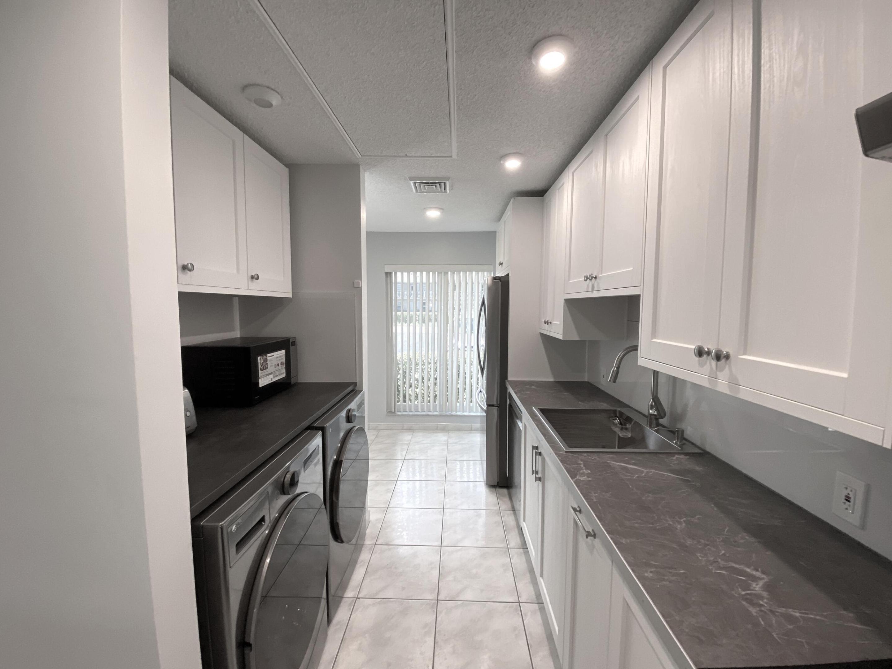 1110 Cactus Terrace D