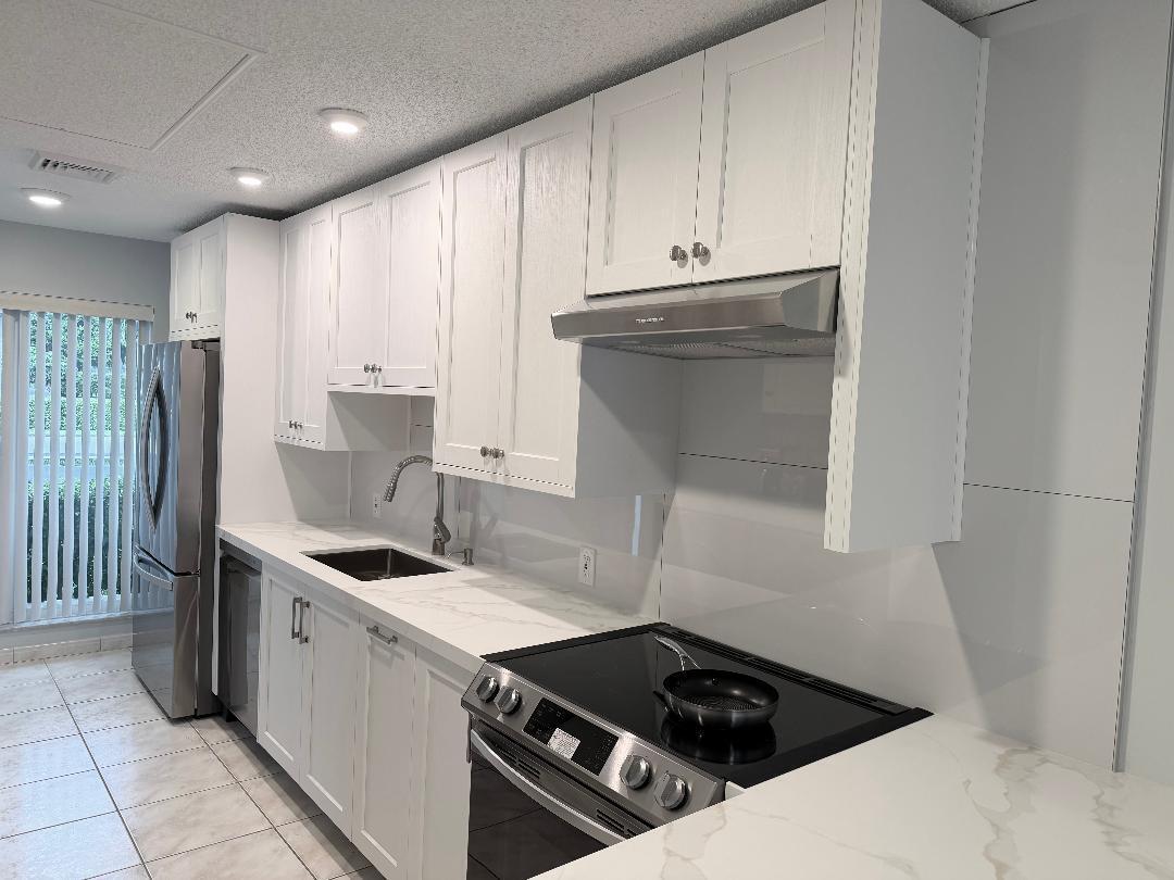 1110 Cactus Terrace D