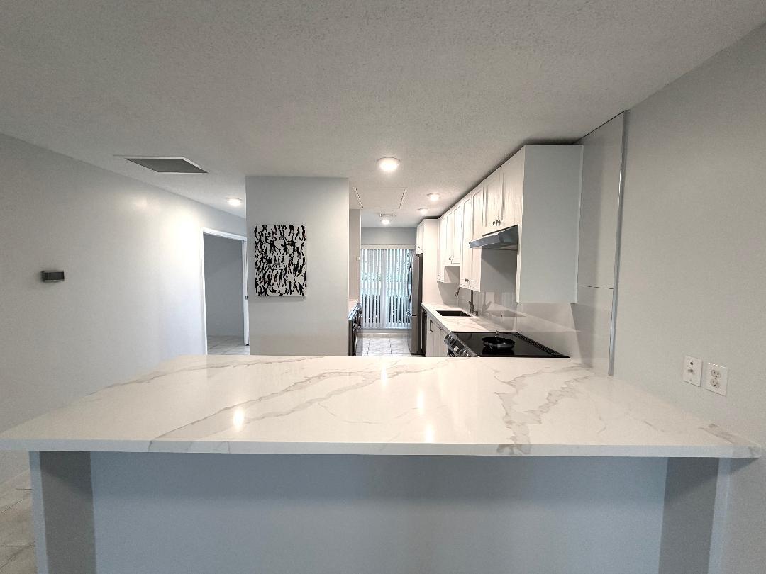1110 Cactus Terrace D