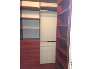 48 NW Hawthorne Place