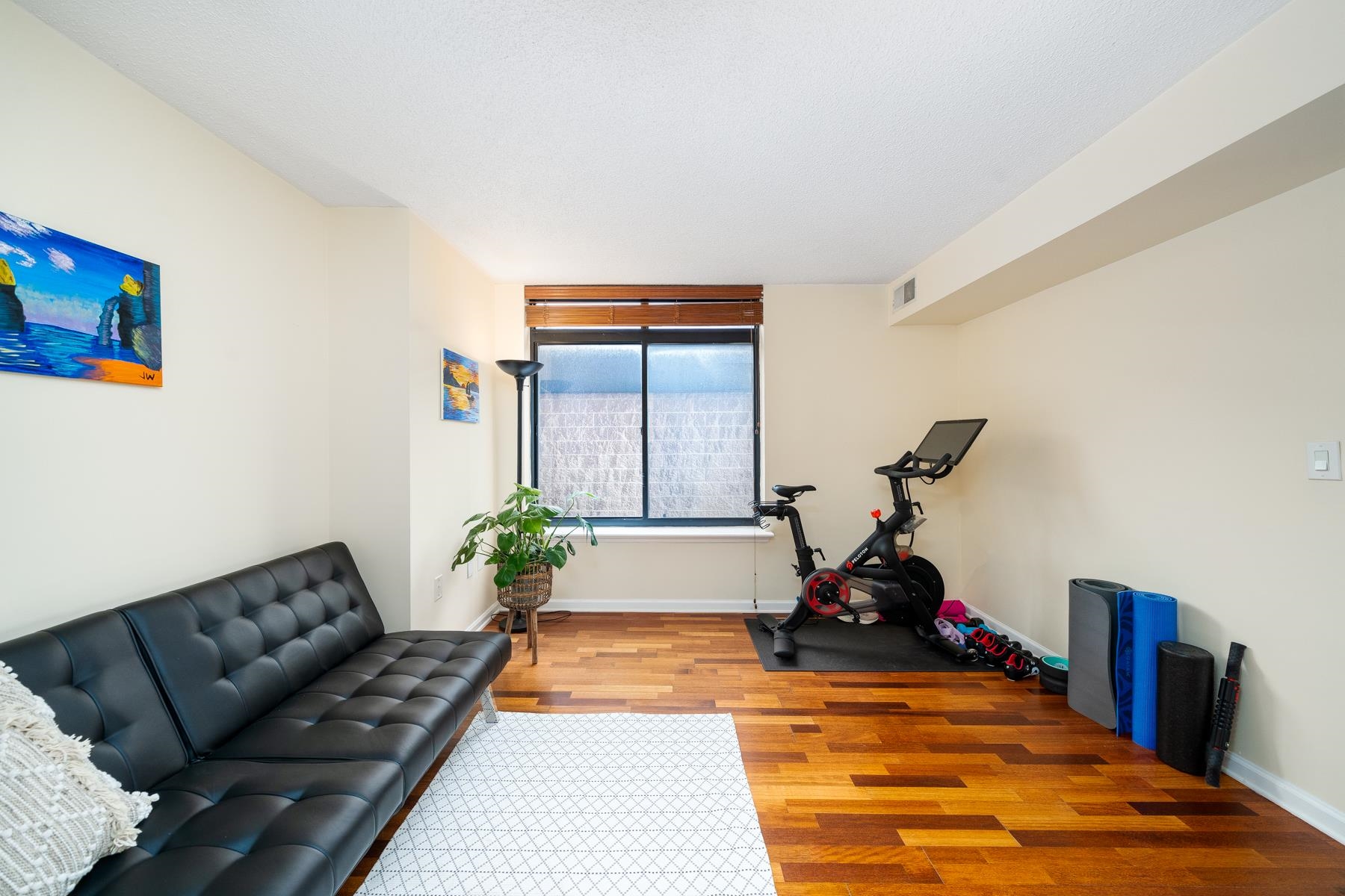 700 1ST ST Unit: 9E