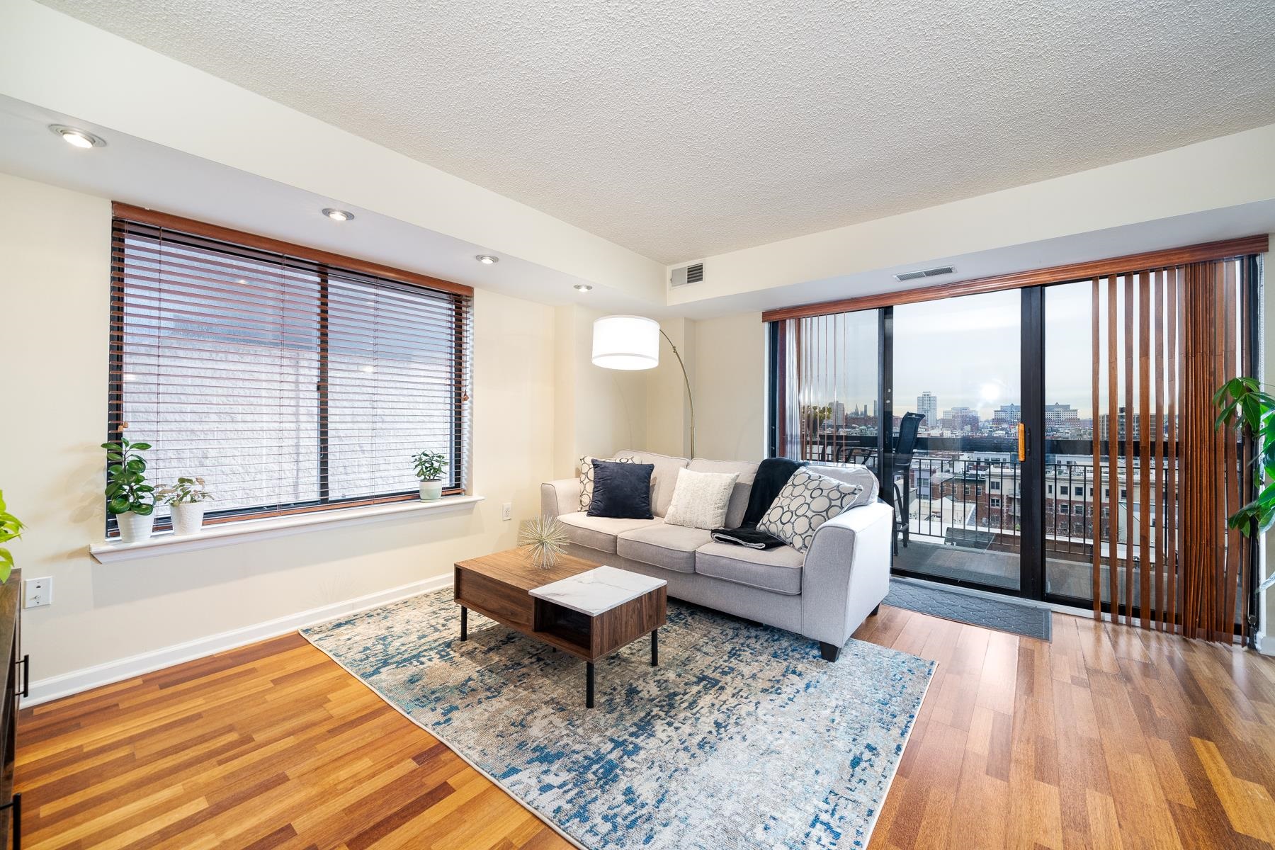 700 1ST ST Unit: 9E