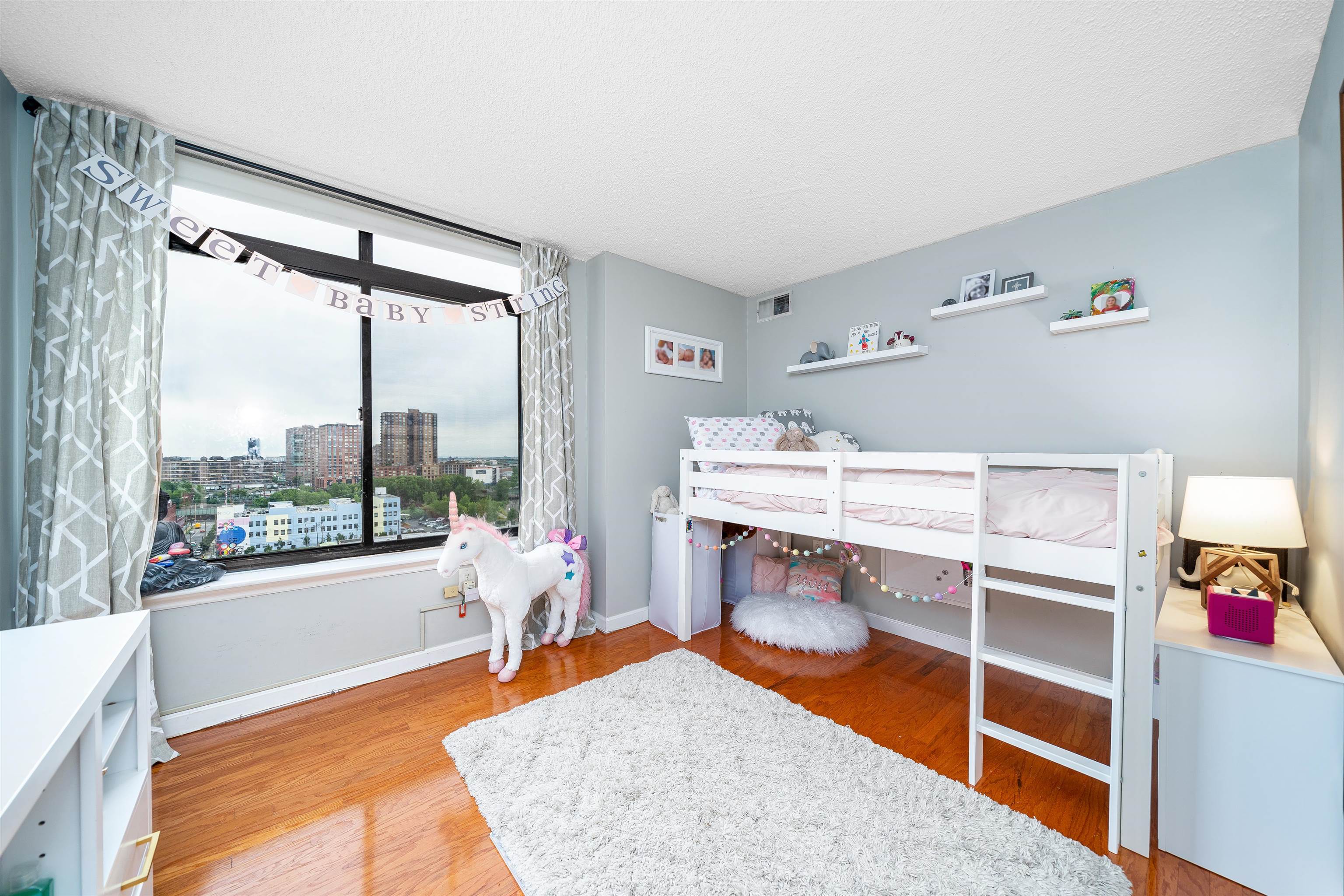 700 1ST ST Unit: 14A