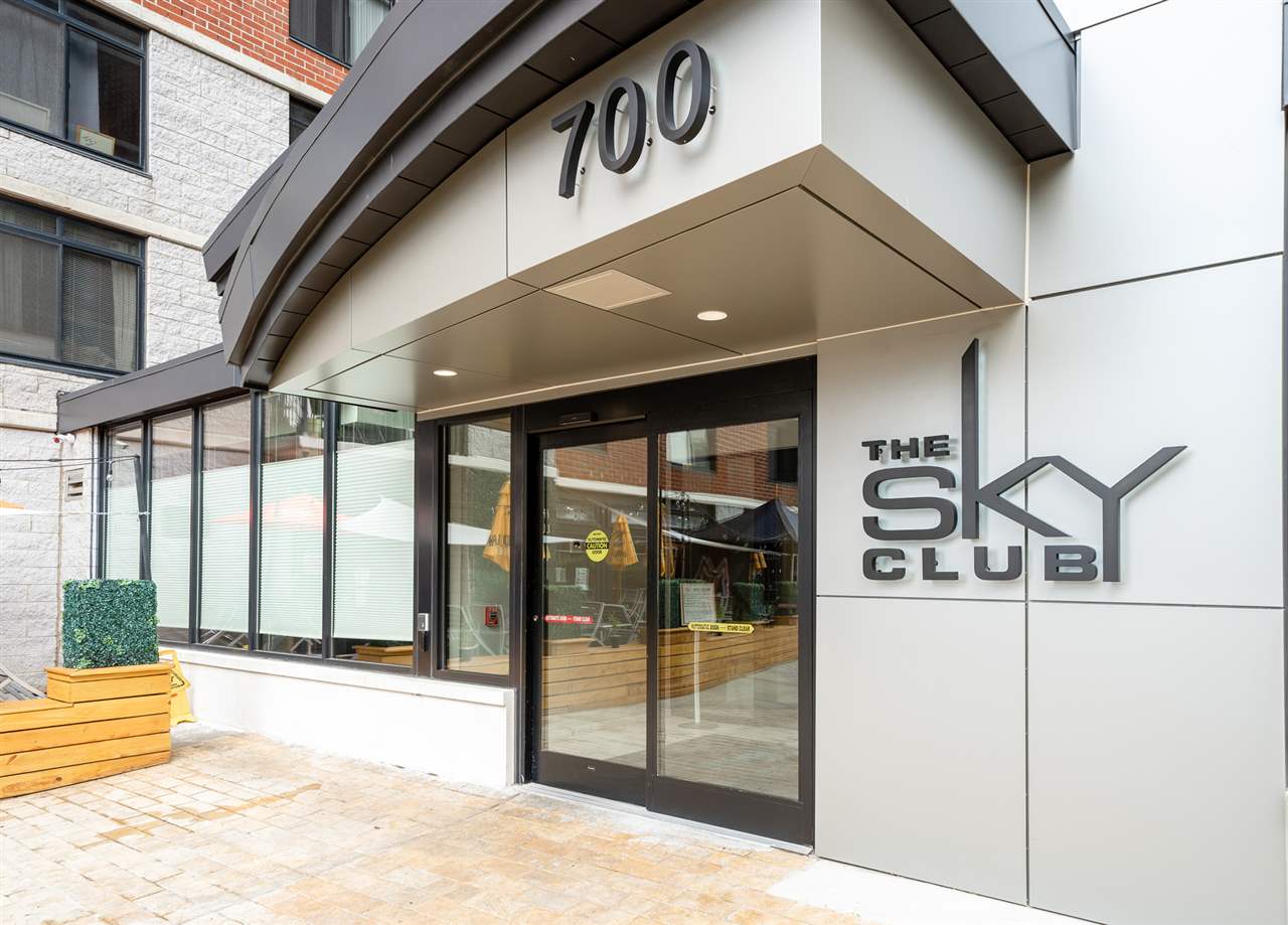 700 1ST ST Unit: 14A