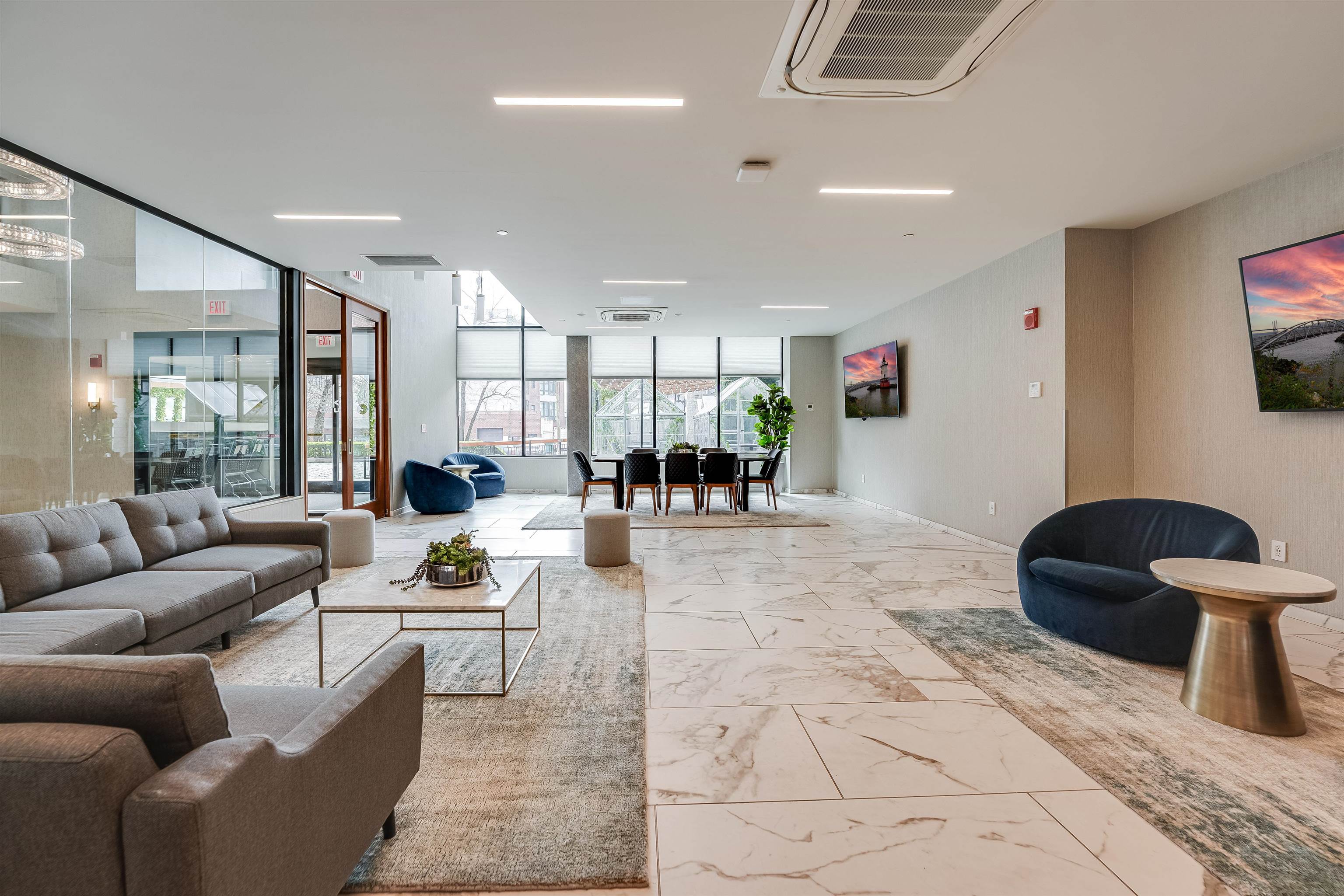 700 1ST ST Unit: 14D