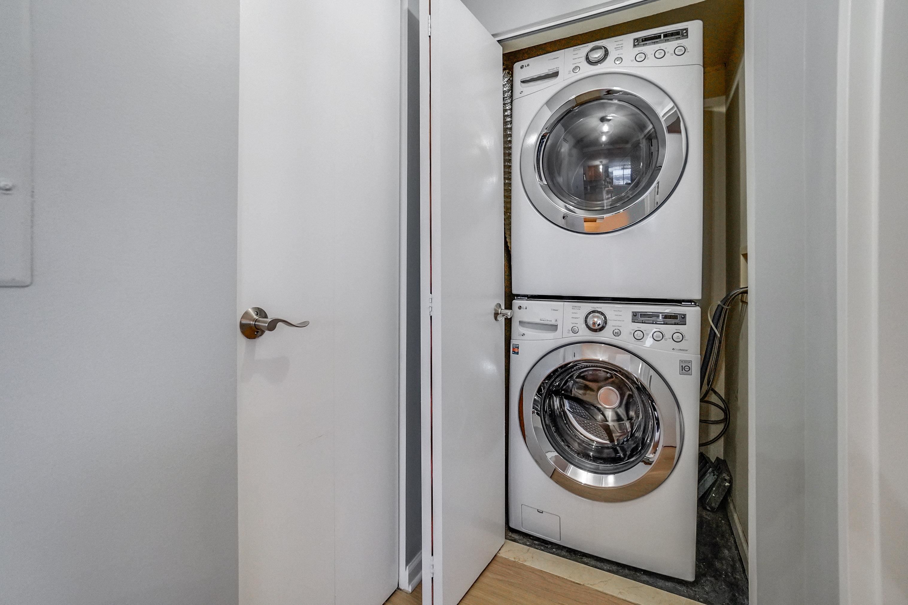 700 1ST ST Unit: 14D