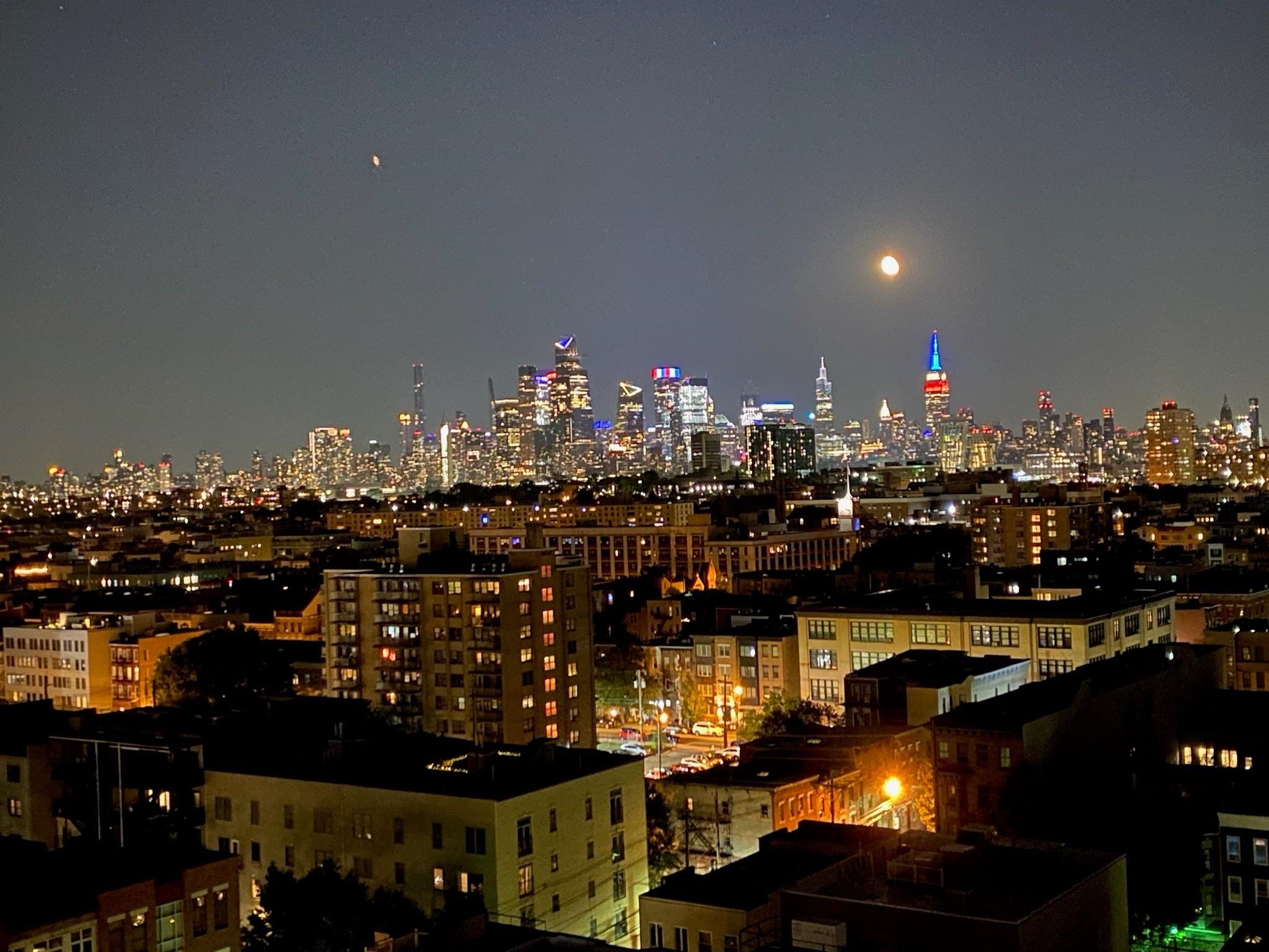 700 1ST ST Unit: 14D