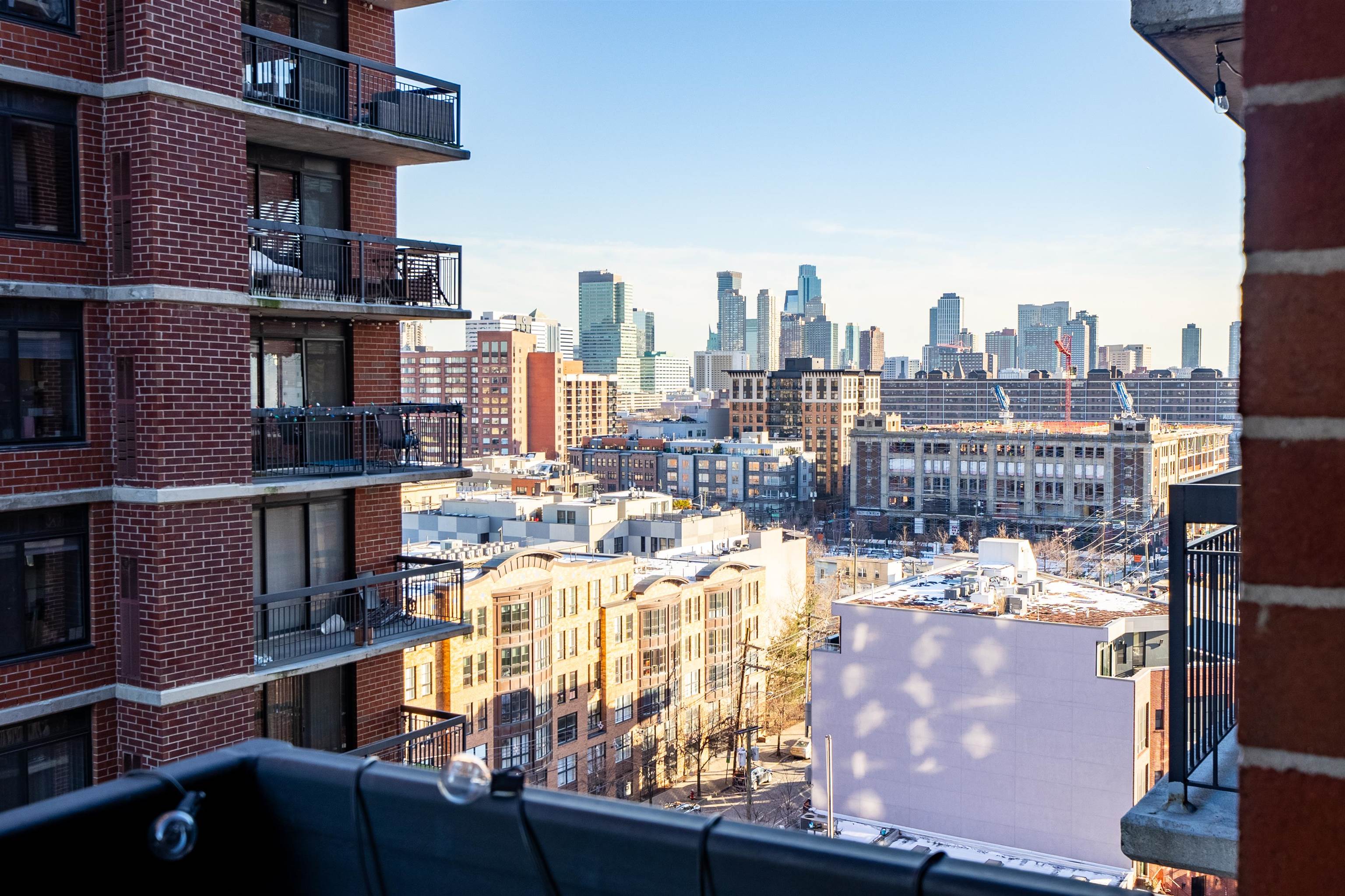 700 1ST ST Unit: 12M