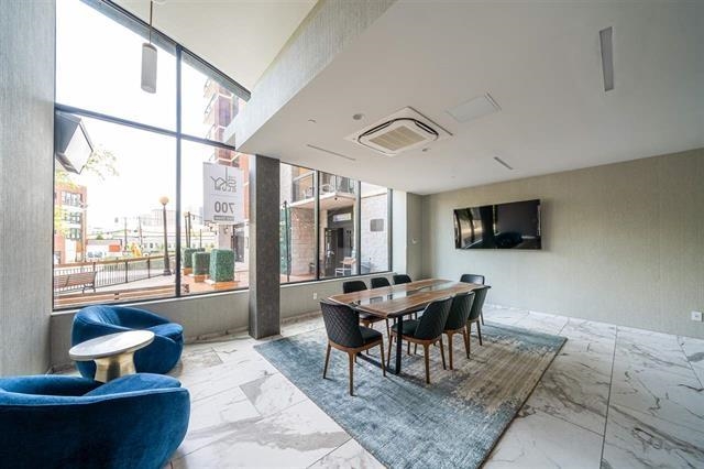 700 1ST ST Unit: 14K