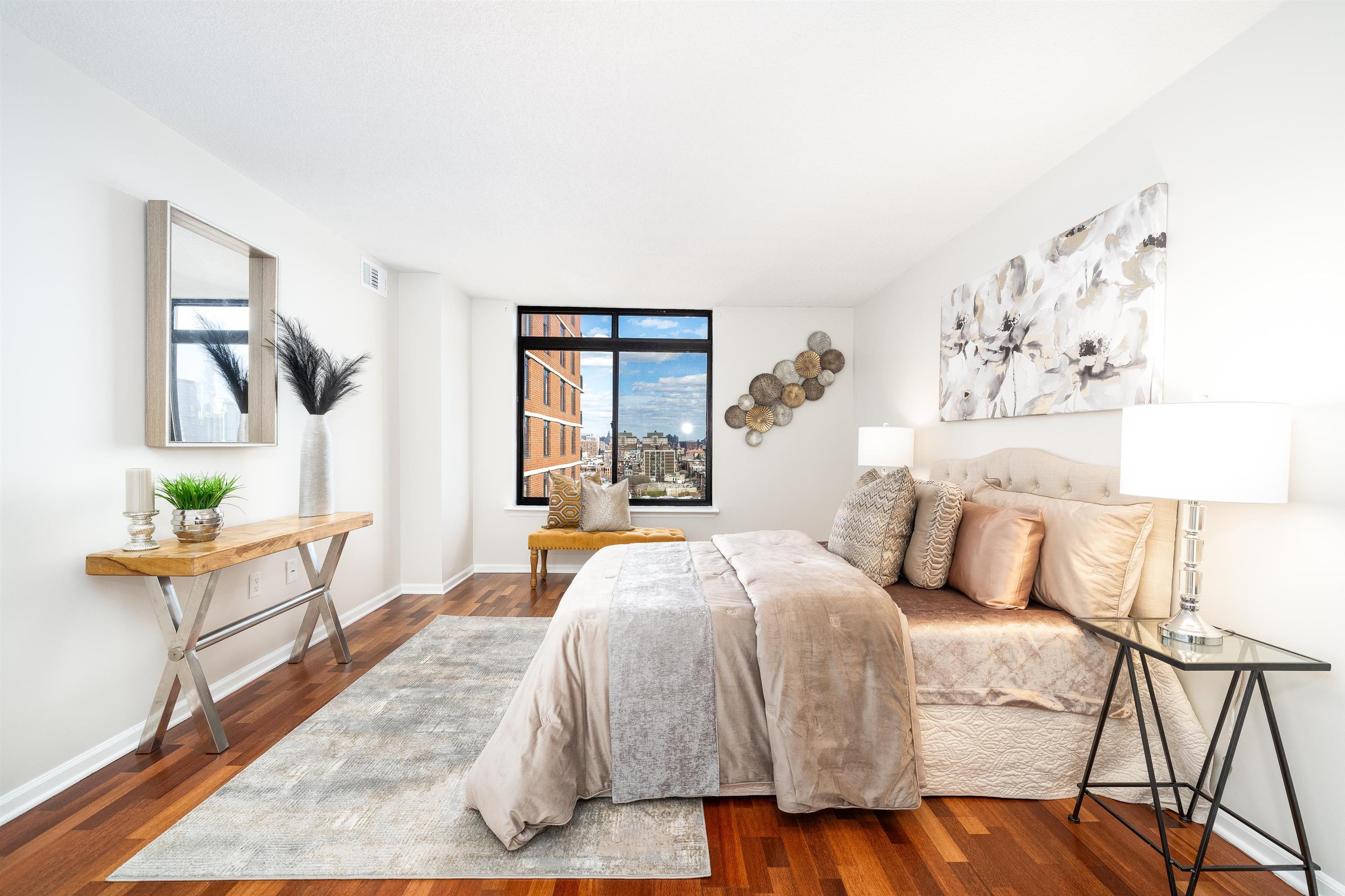 700 1ST ST Unit: 14K