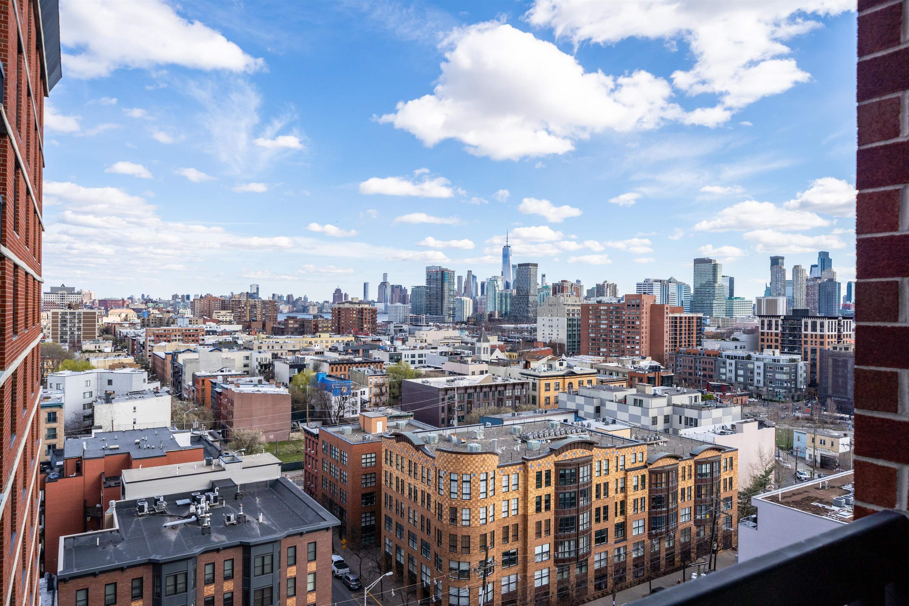 700 1ST ST Unit: 14K