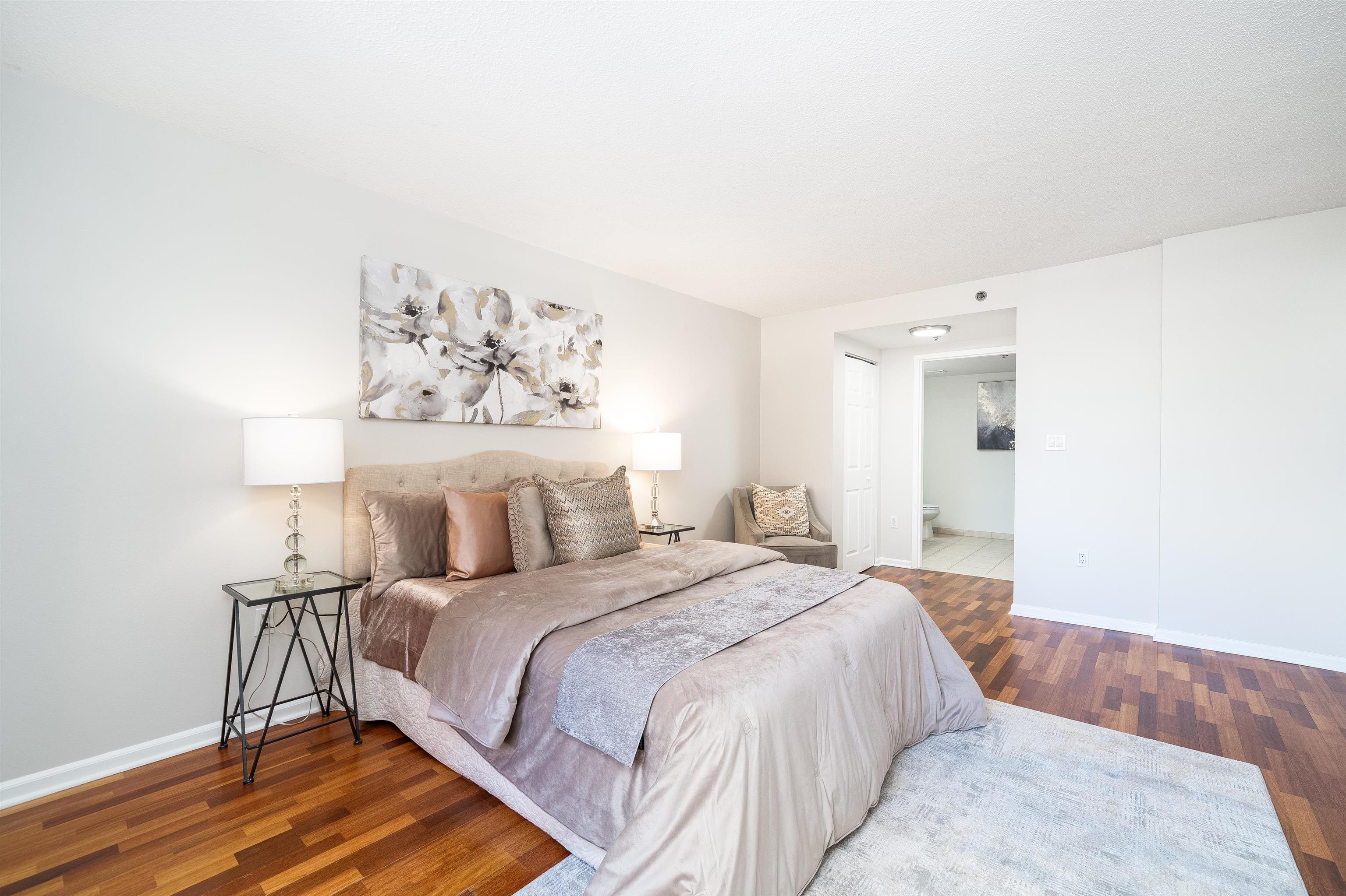 700 1ST ST Unit: 14K