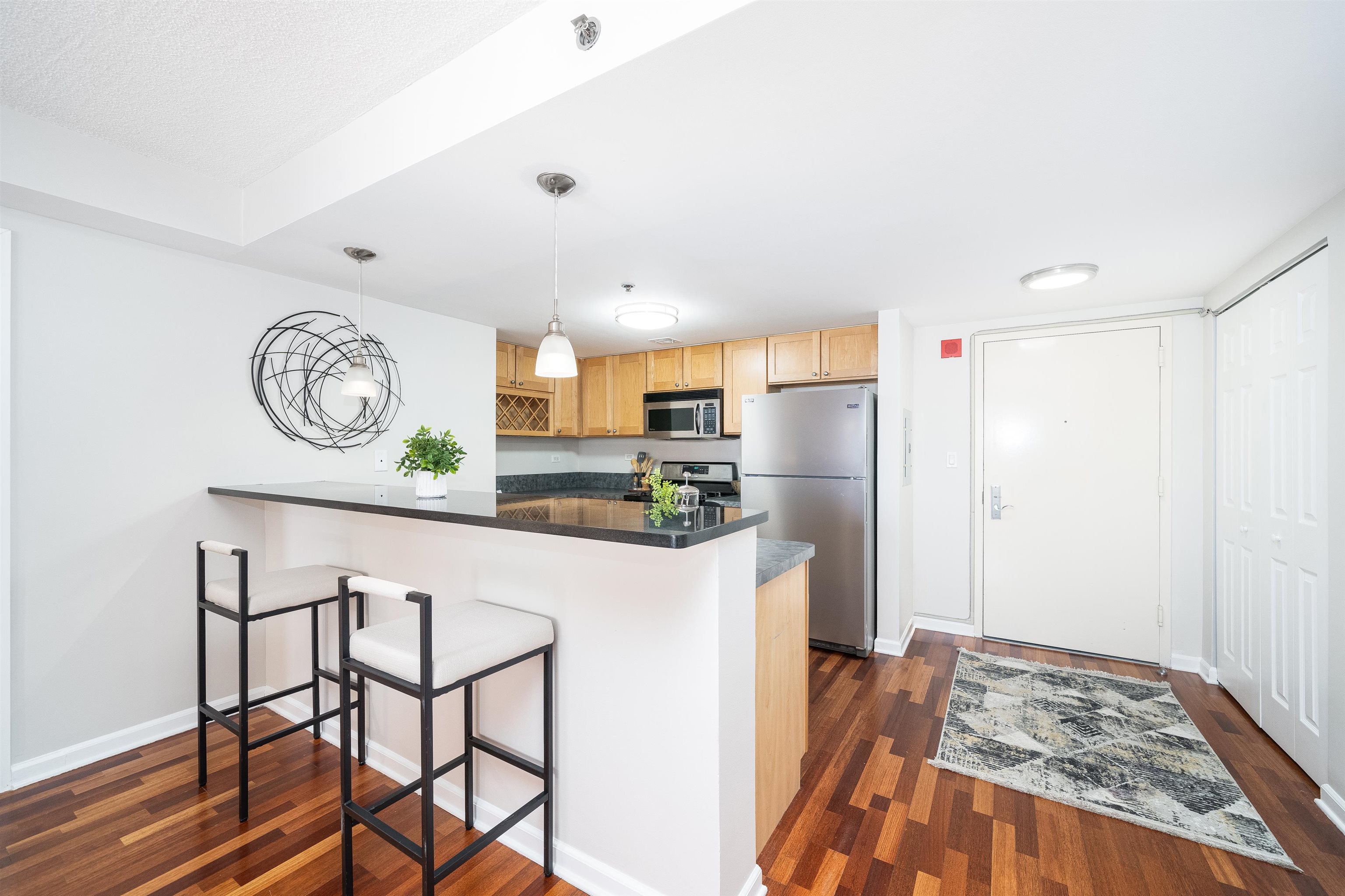 700 1ST ST Unit: 14K