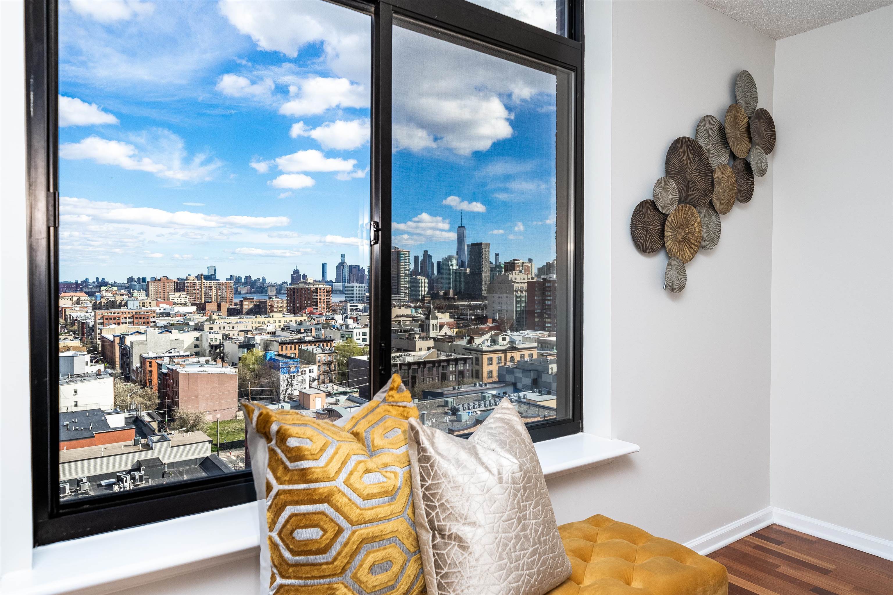 700 1ST ST Unit: 14K