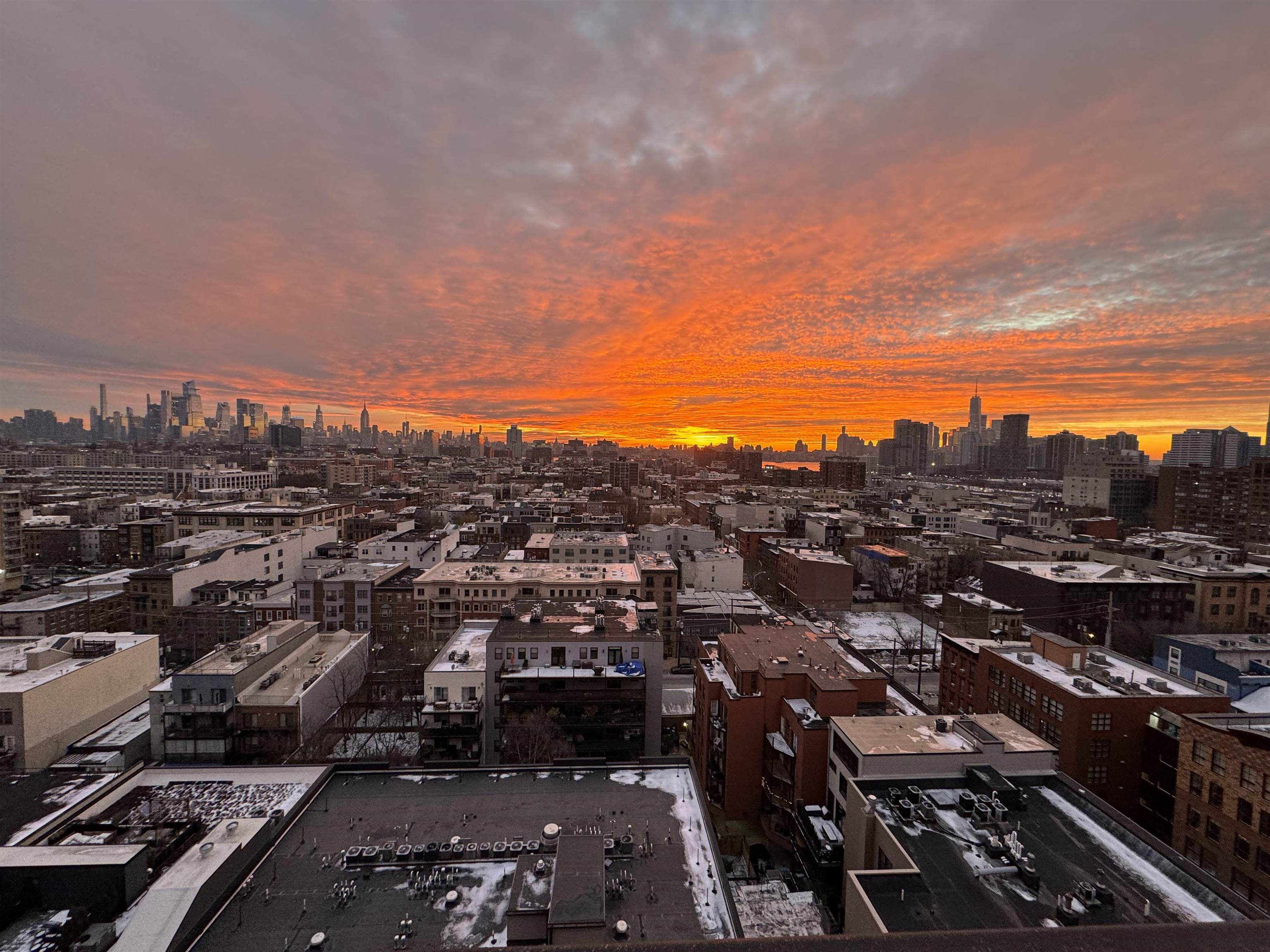 700 1ST ST Unit: 16F