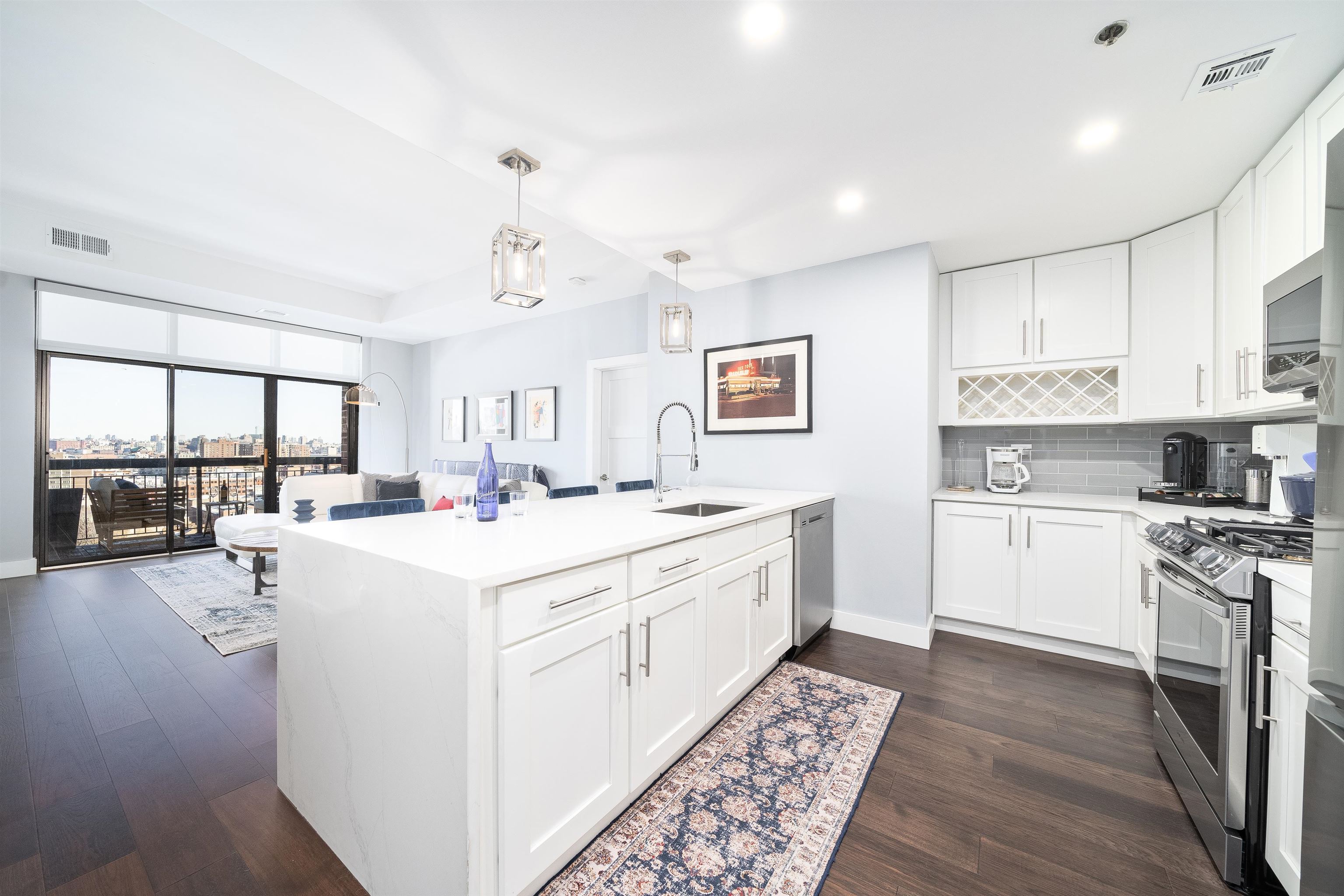 700 1ST ST Unit: 16F