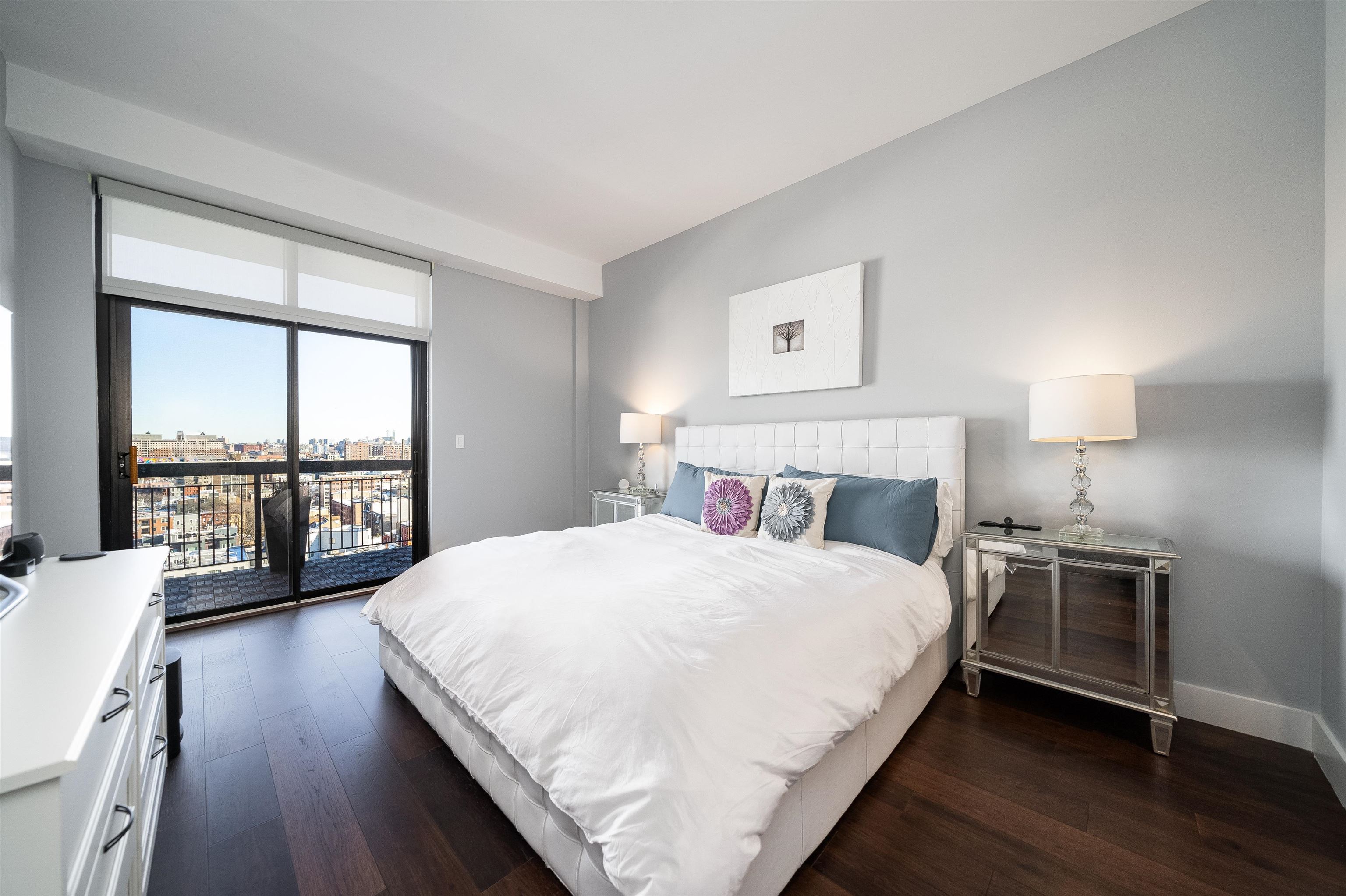 700 1ST ST Unit: 16F