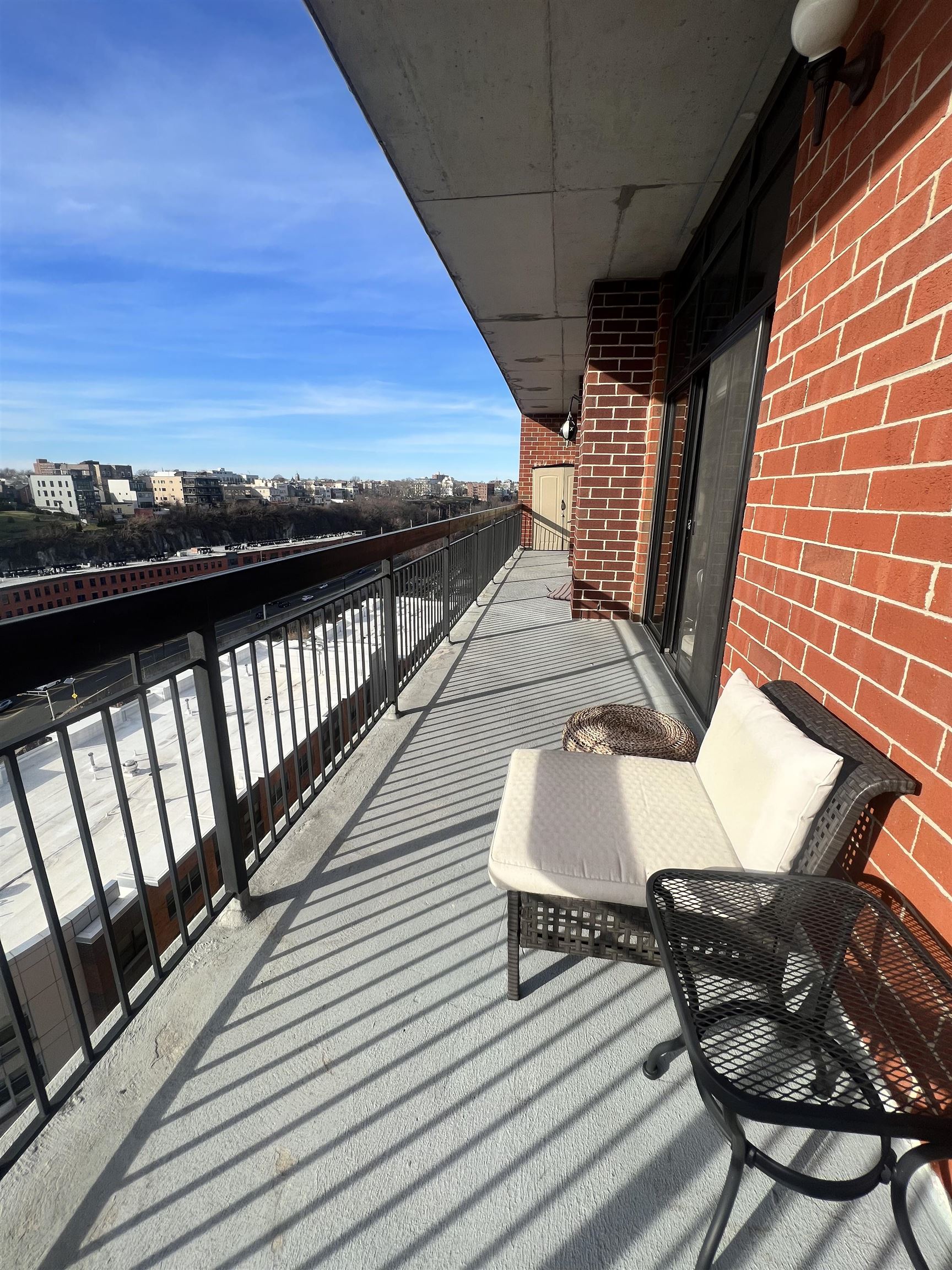 700 1ST ST Unit: 16PW