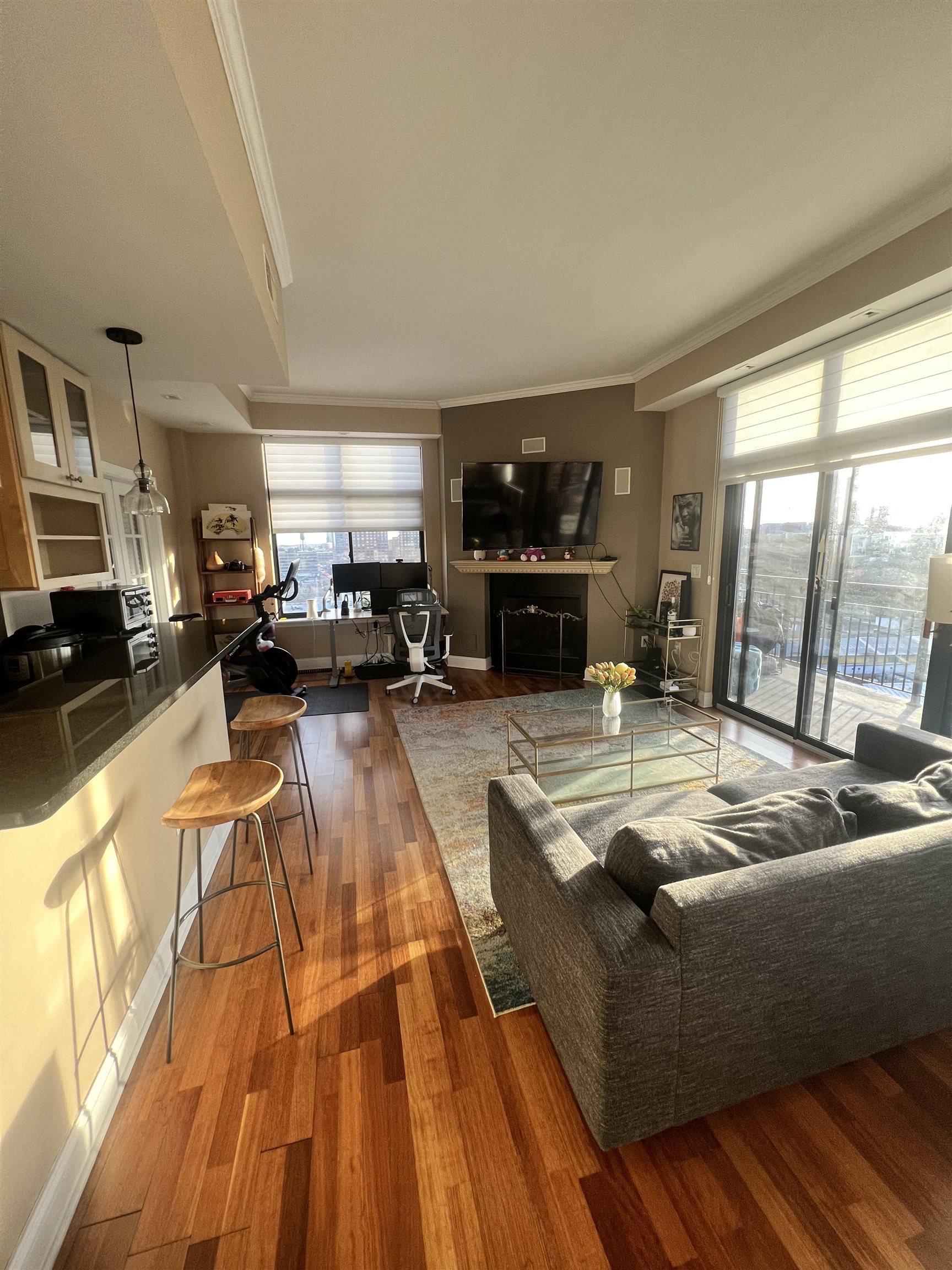 700 1ST ST Unit: 16PW