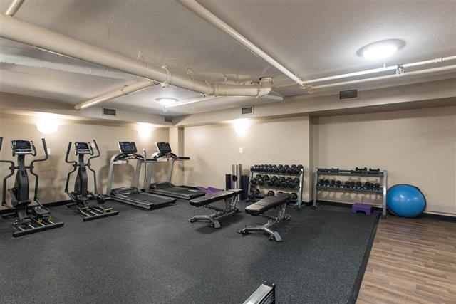 415 NEWARK ST Unit: 2F