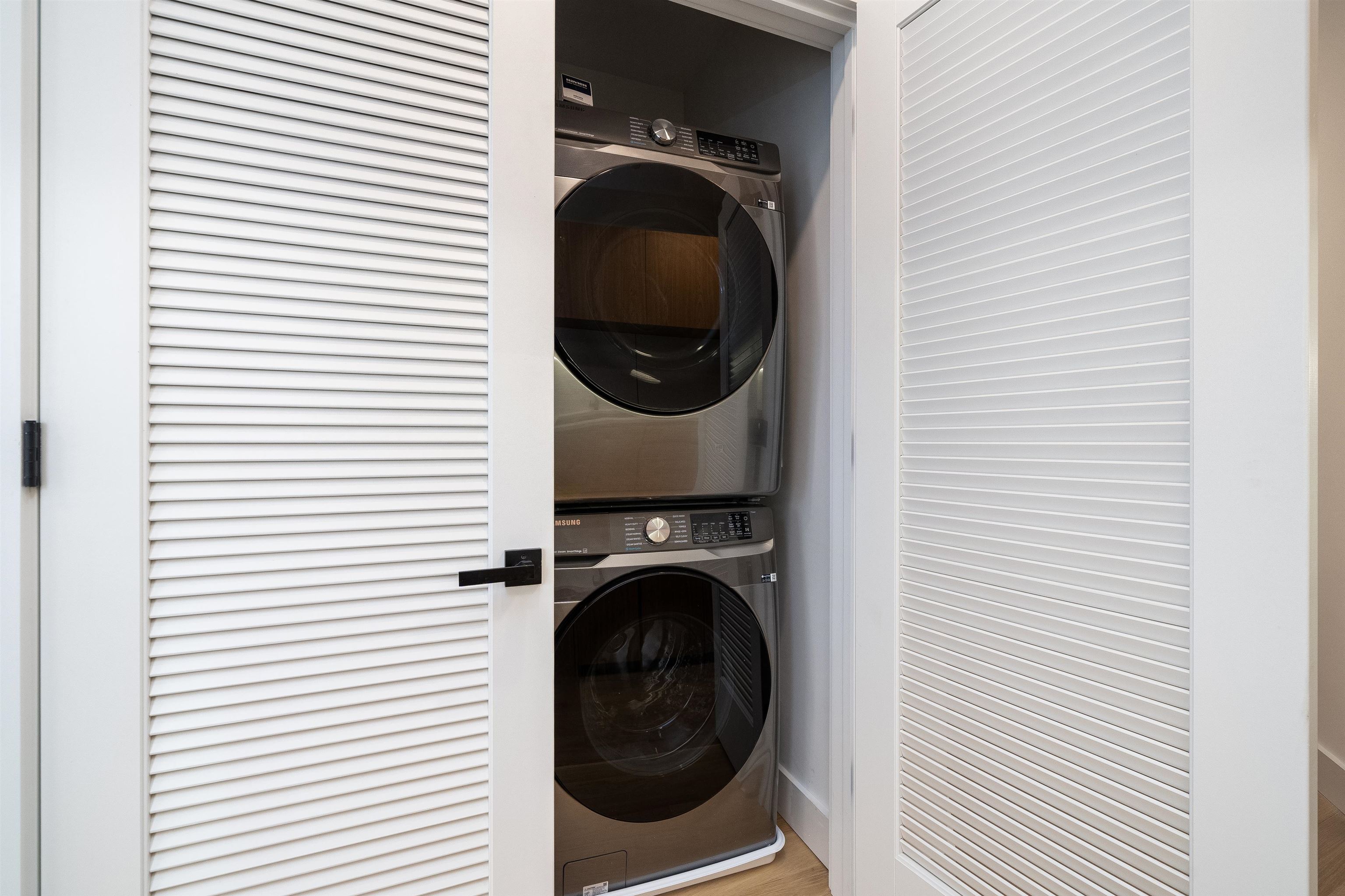 649 38TH ST Unit: 308